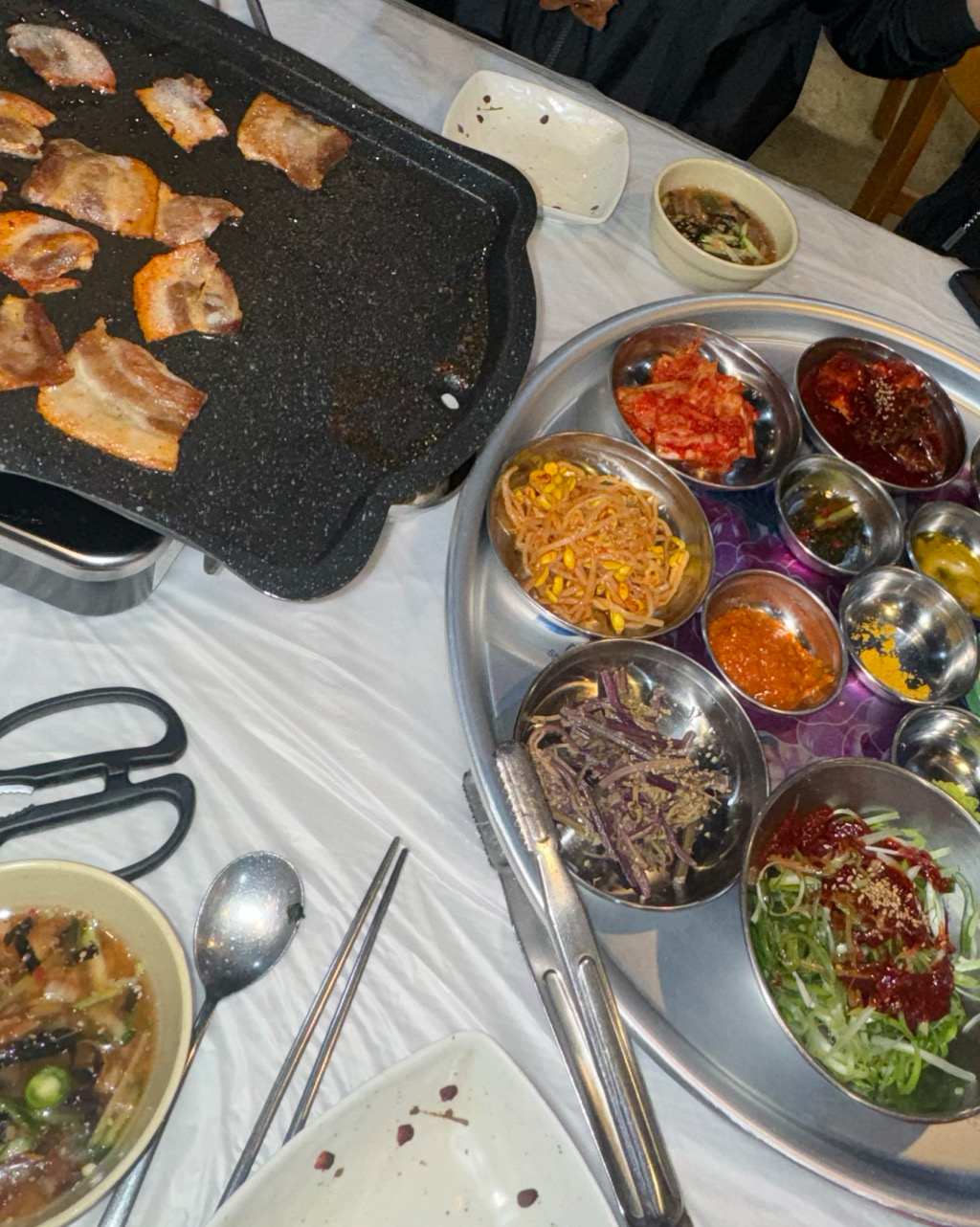 정말 맛있어요! 반찬 구성도 알차고 직원분들도 친절하세요💖 - 불당동 맛집 불당냉삼