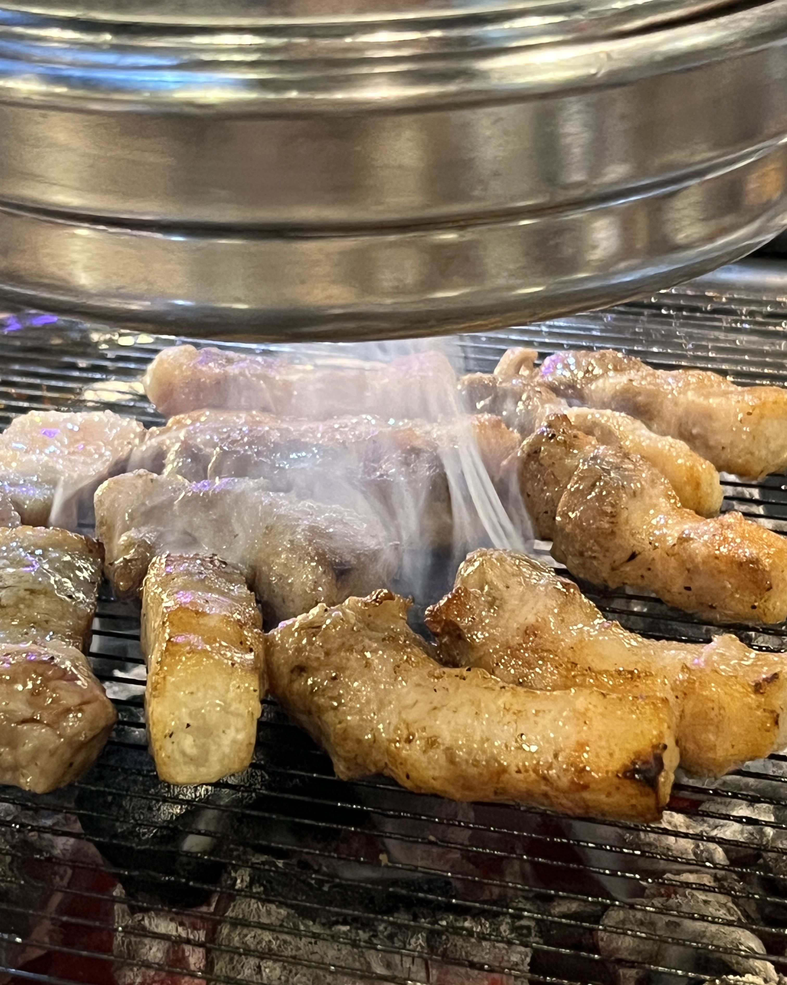 망원동 살 때도 인기 많았던 동네 찐 맛집입니당 오랜만에 왔는데 역시 30분 이상 대기했어