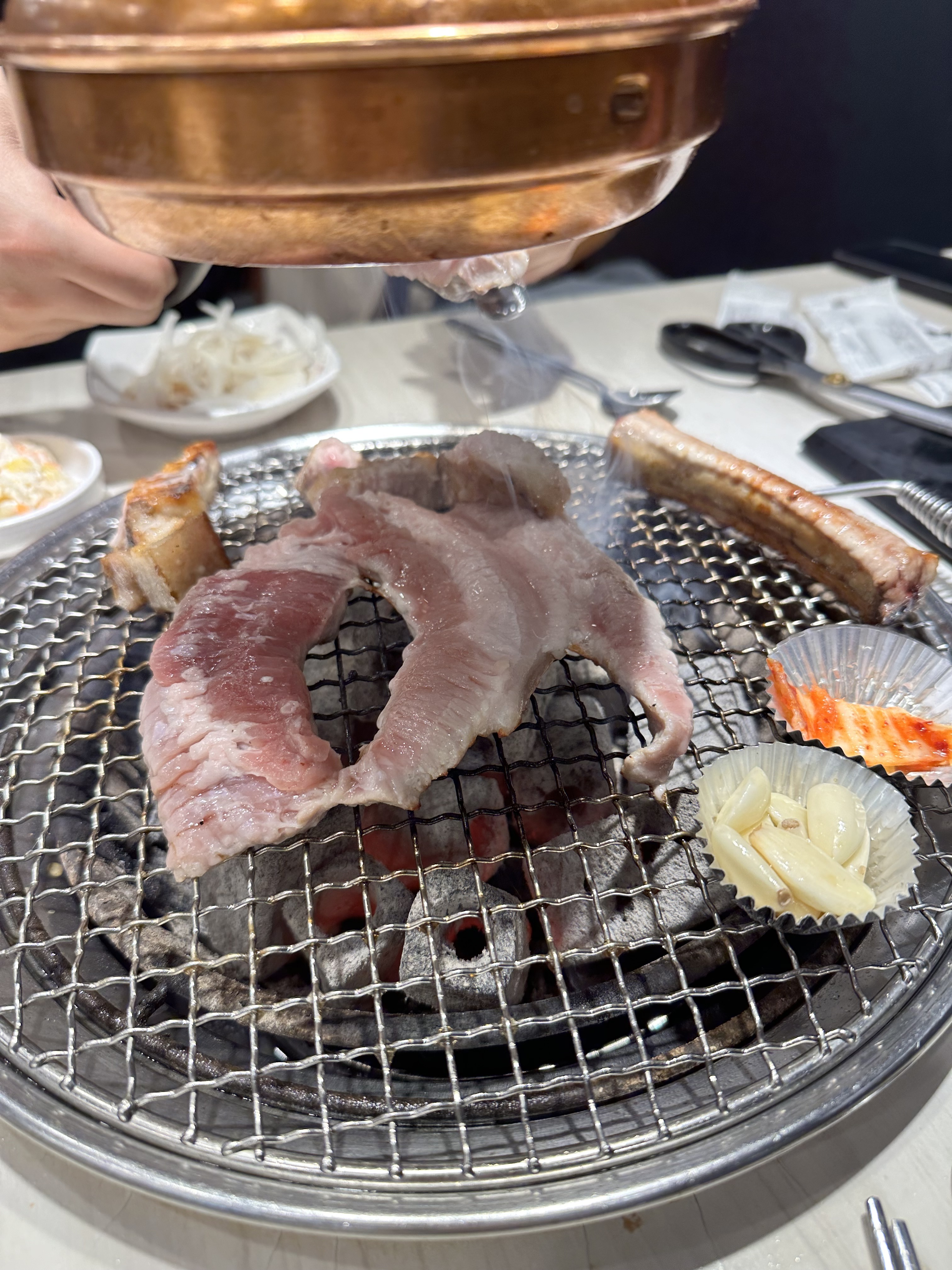 고기랑 채소 모두 신선하고 품질이 좋습니다ㅎㅎ - 장안동 맛집 명륜진사갈비 서울장안점