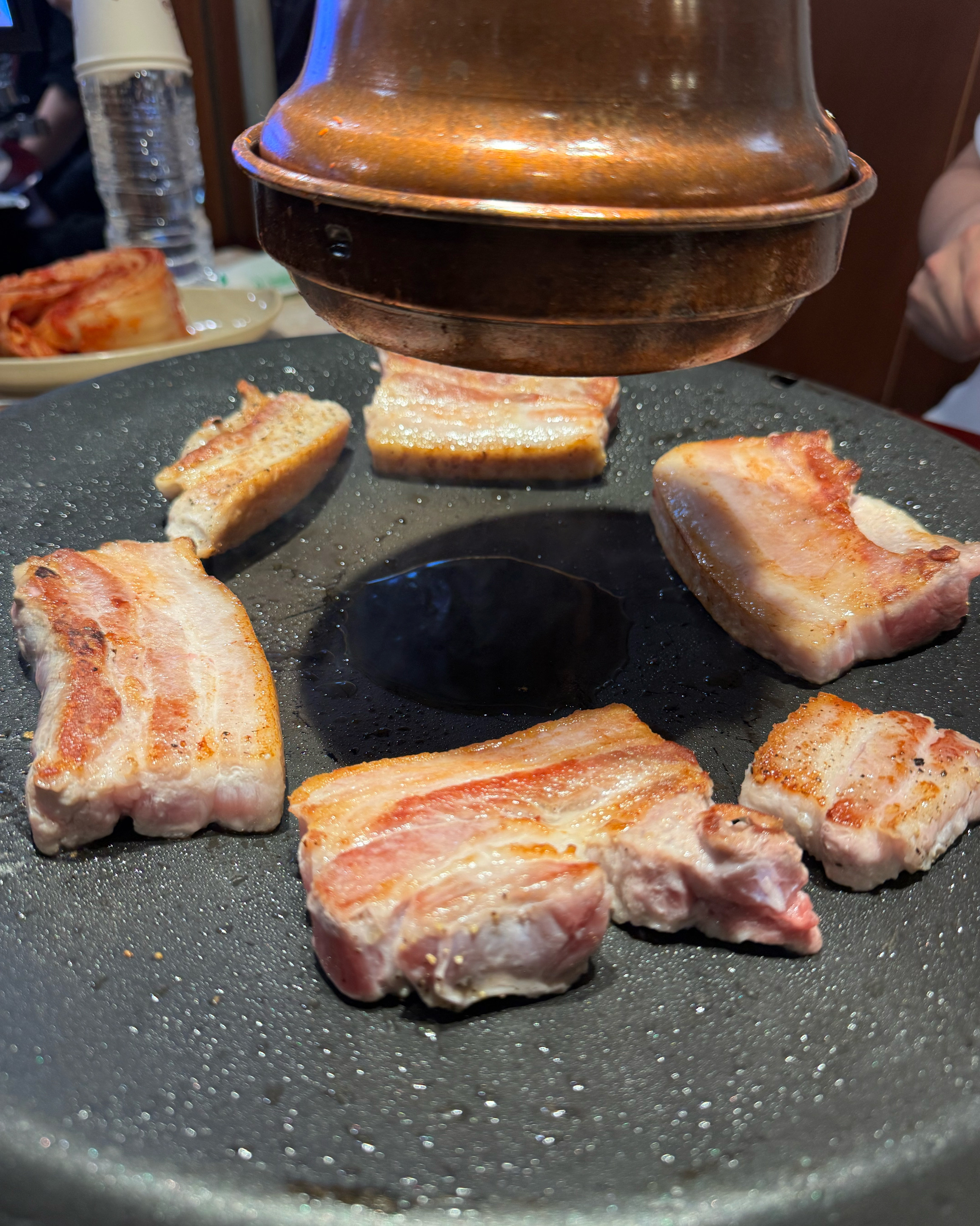 양많구 맛있어요!!!! 고기 김치 다른 야채들 전부 다 너무 맛있어요ㅠㅠㅠ 무엇보다 사장님