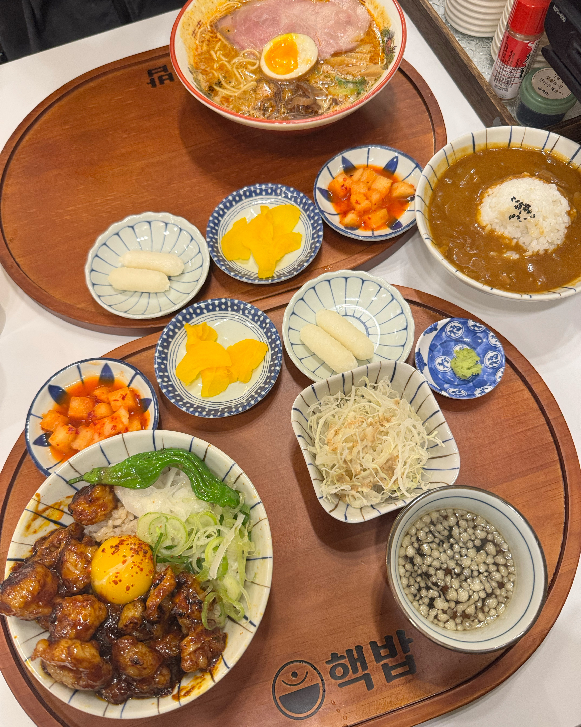 가게가 청결하고, 기분 좋은 한끼가 되었습니다~~!! - 천호동 맛집 핵밥 암사점