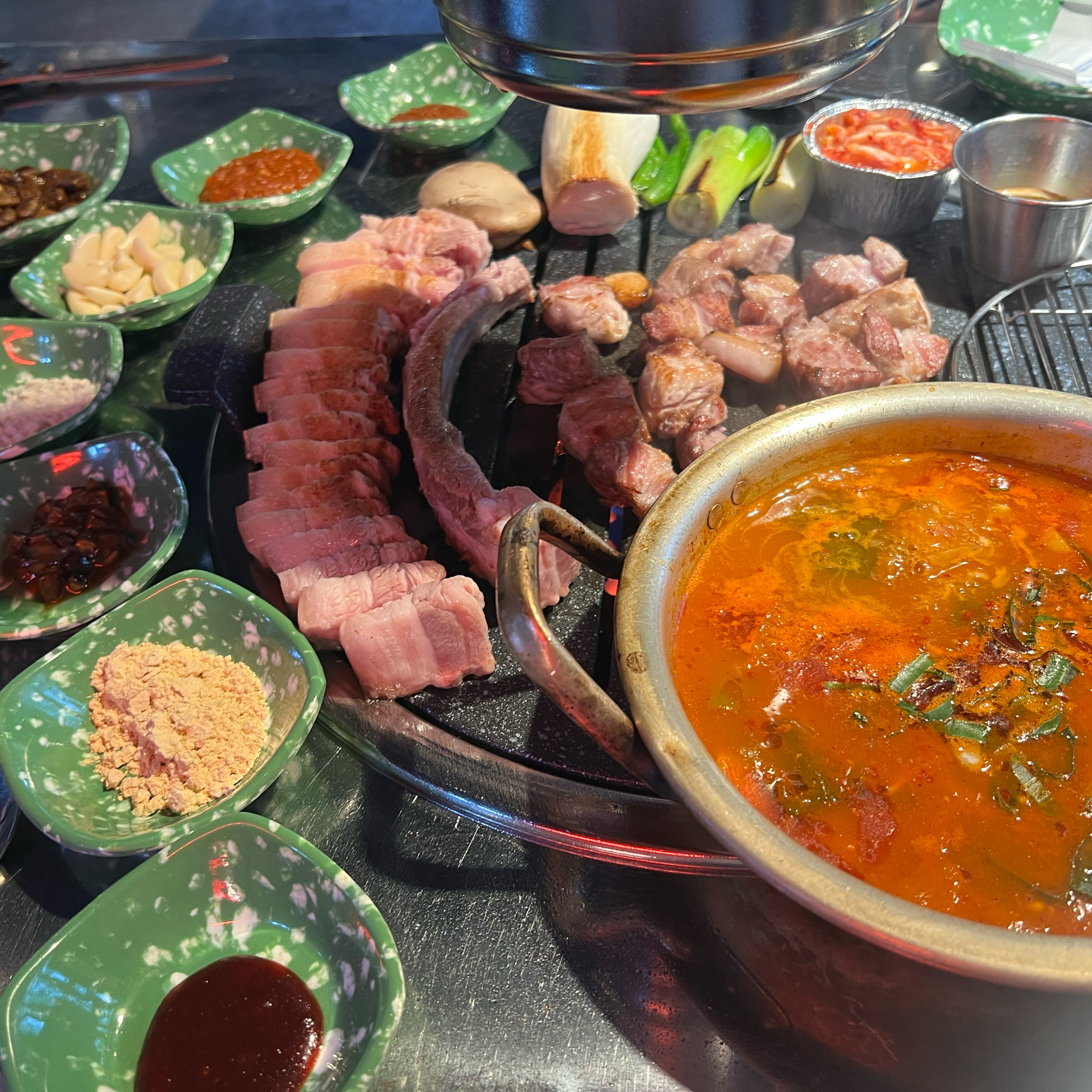 오늘도 만족하며 먹었습니다 - 불당동 맛집 오늘도연탄구이 천안불당점