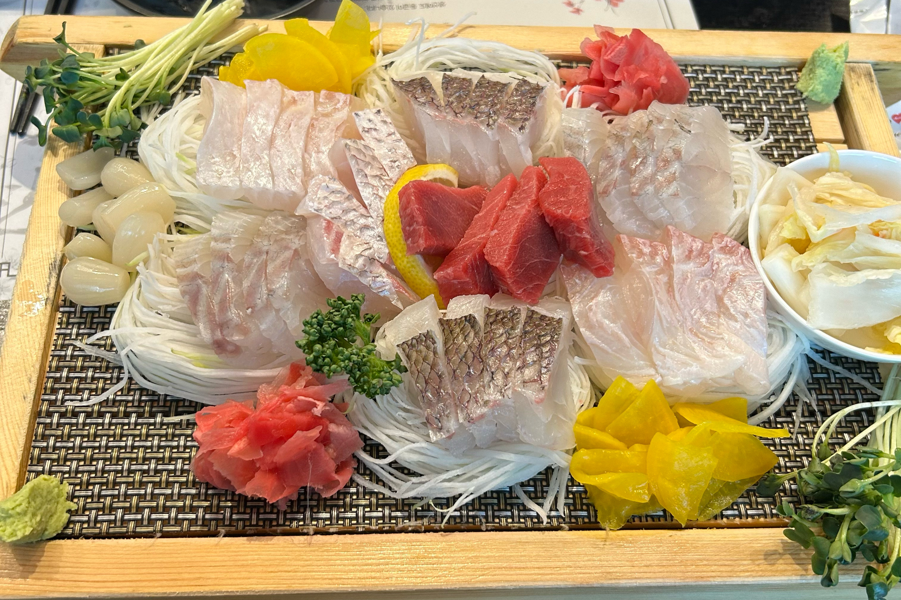 회가 쫄깃쫄깃 정말 맛있어요 ㅎㅎ 가격대비 퀄리티도 우수합니다 추천합니다!!! - 인천 송도 맛집 물고기자리 송도점