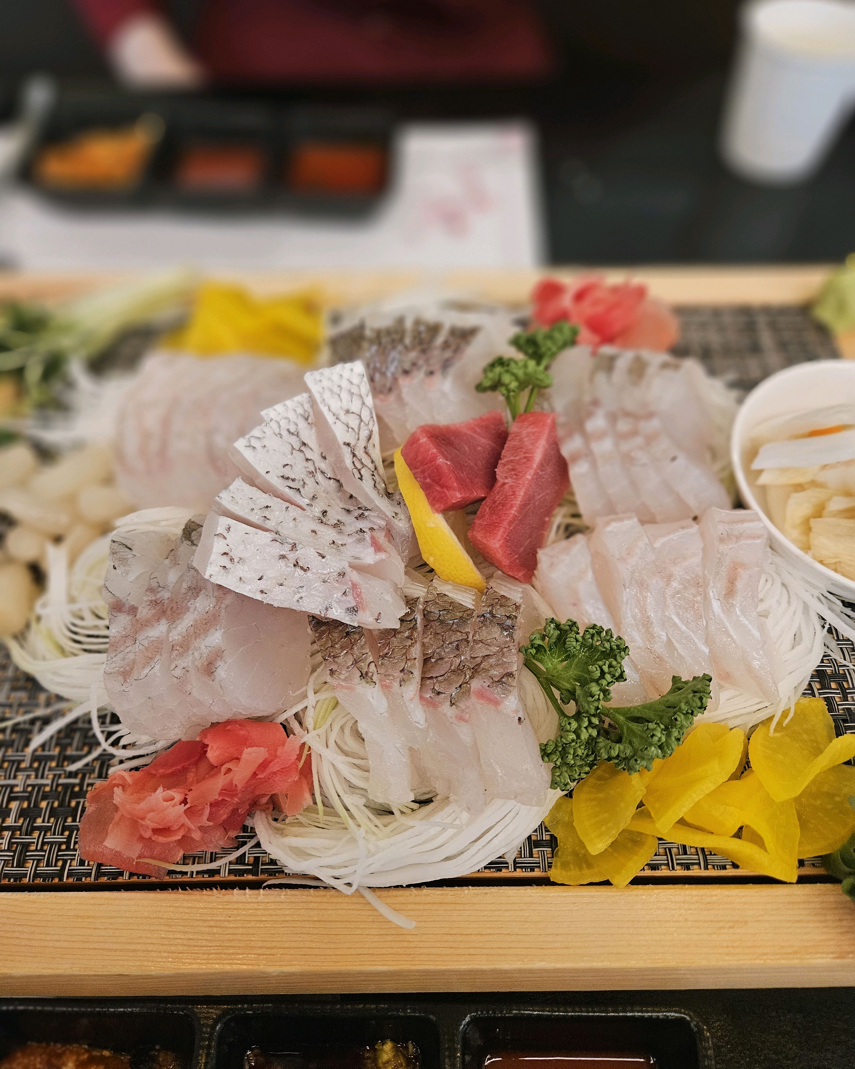 송도 온 김에 회가 땡겨서 왔는데 너무 잘 한 선택이었어요 - 인천 송도 맛집 물고기자리 송도점
