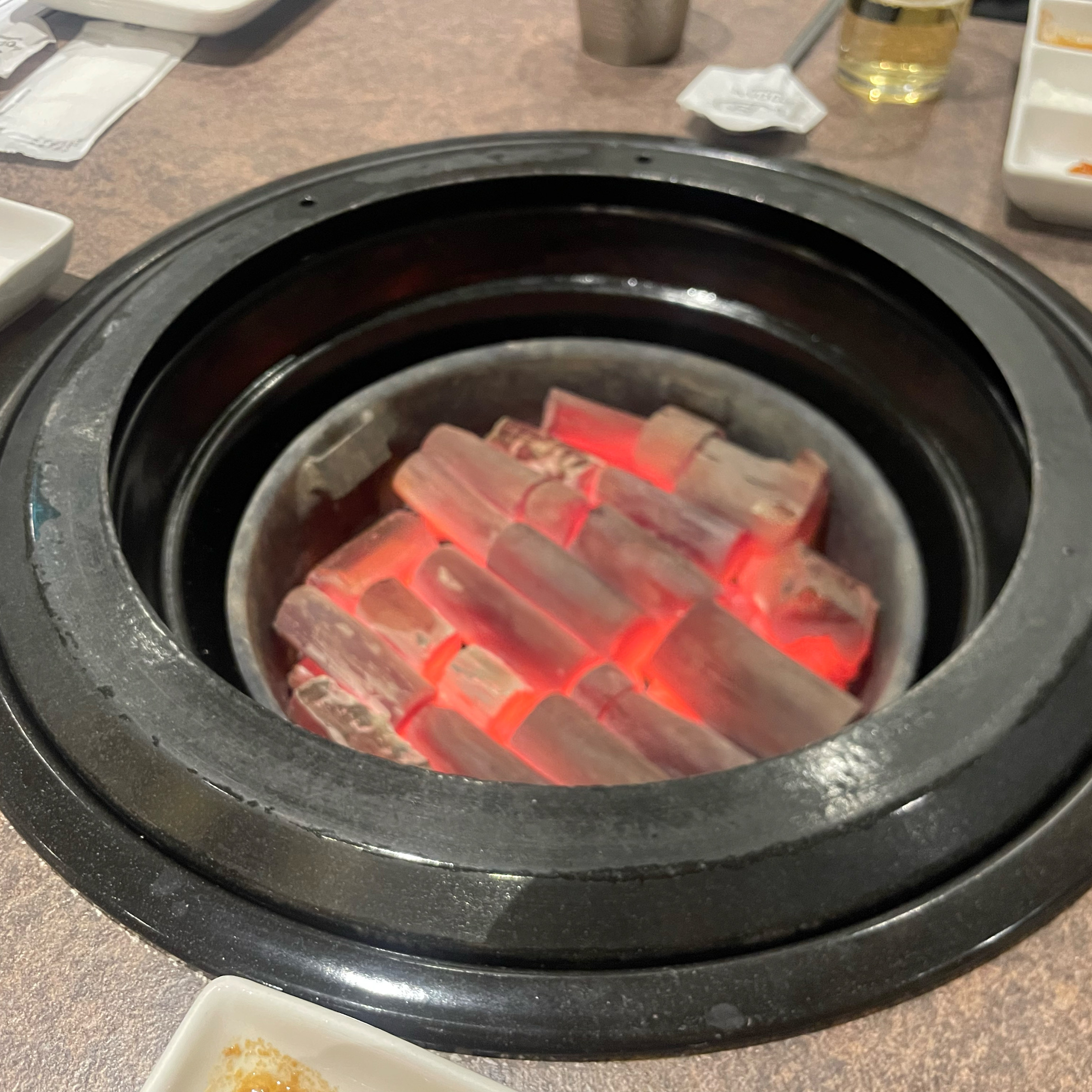 숯도 좋고 고기 때깔도 좋고 맛도 좋고 - 강남맛집 선릉도담