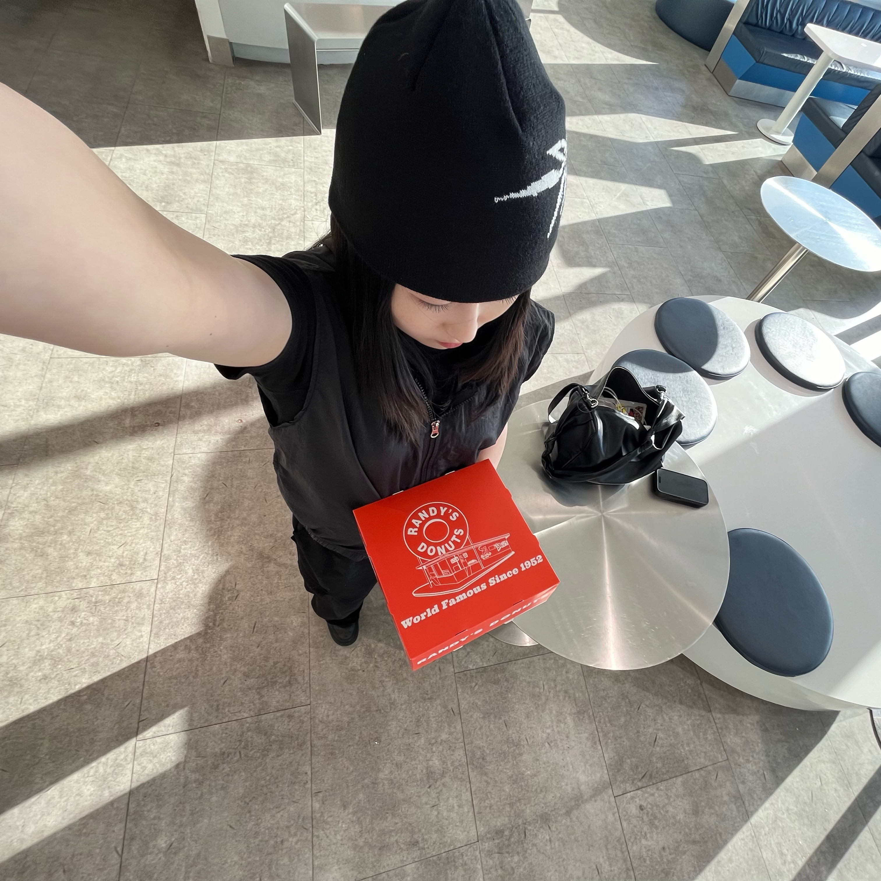 나도 드디어 랜디스 도넛 먹었당!!! - 제주 맛집 랜디스도넛 애월점