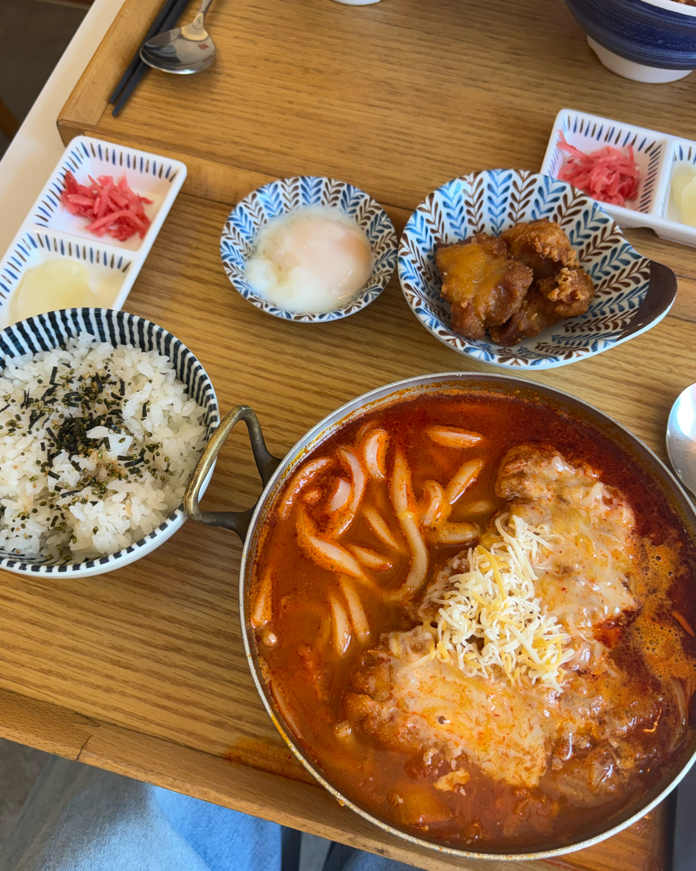 깔끔하고 음식도 빨리나와요! - 천호동 맛집 동경규동 암사직영점