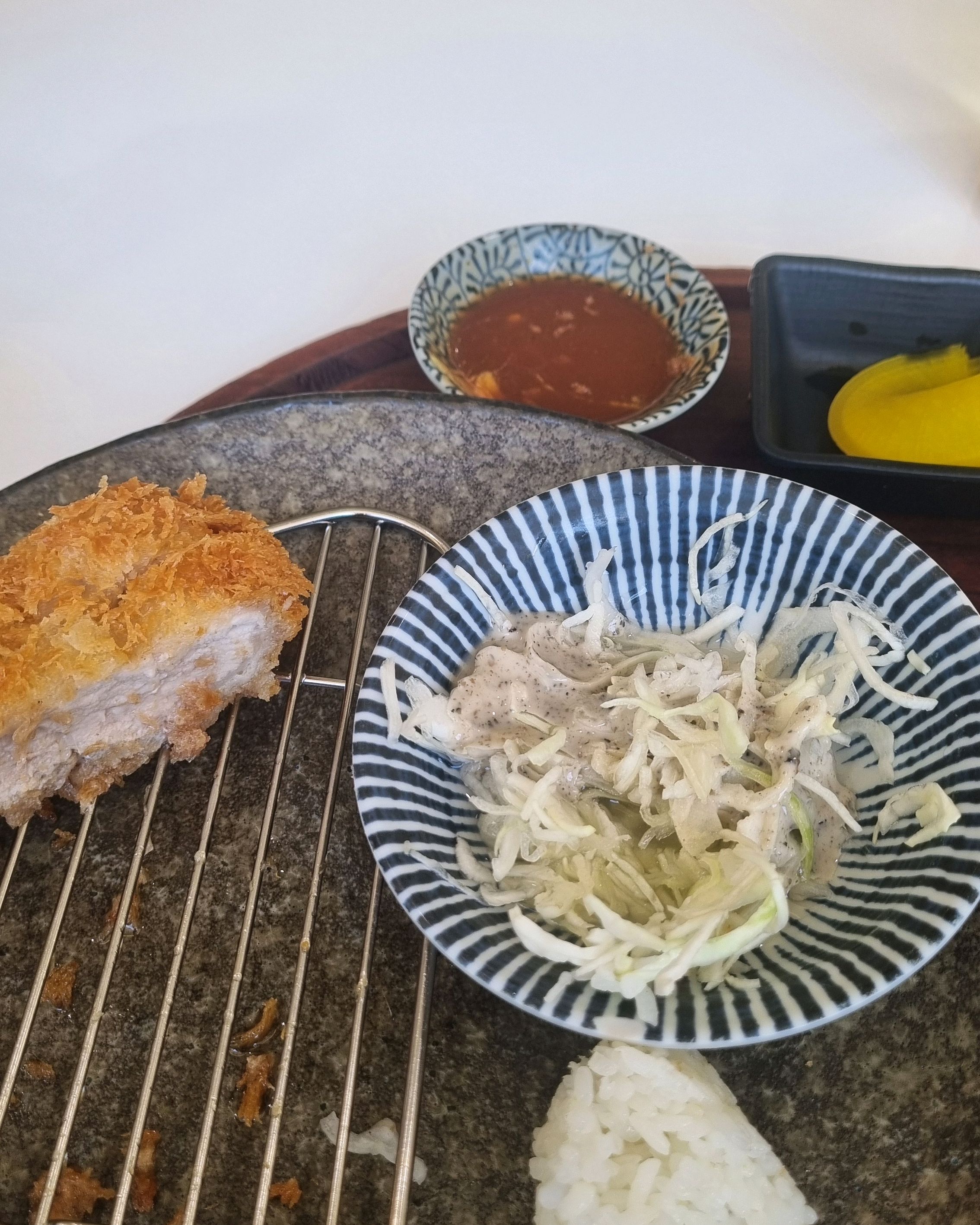 역시 믿고 먹는 백소정 돈까스네요. 다음에도 또 먹으러 올 것 같아요! - 역곡역 맛집 백소정 역곡역점