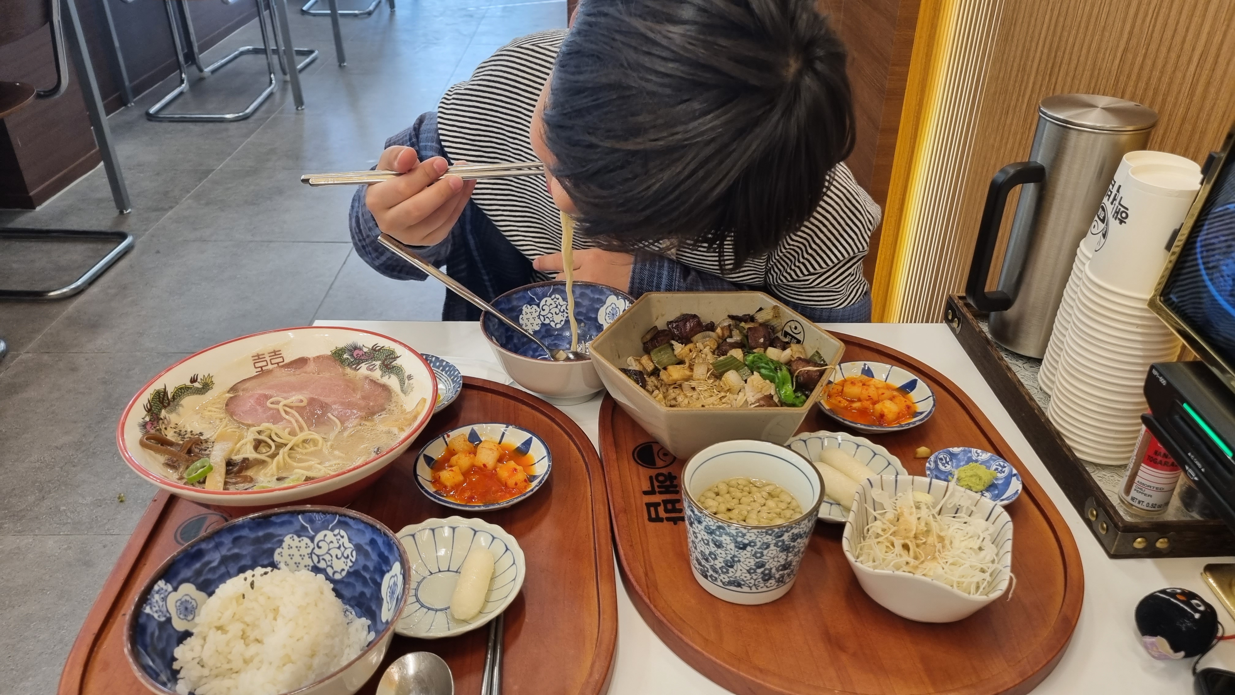지나가다 우연히 발견했는데 맛집이였네요! ☺️ 아들이 일본에 온것처럼 너무 맛있다고 합니다