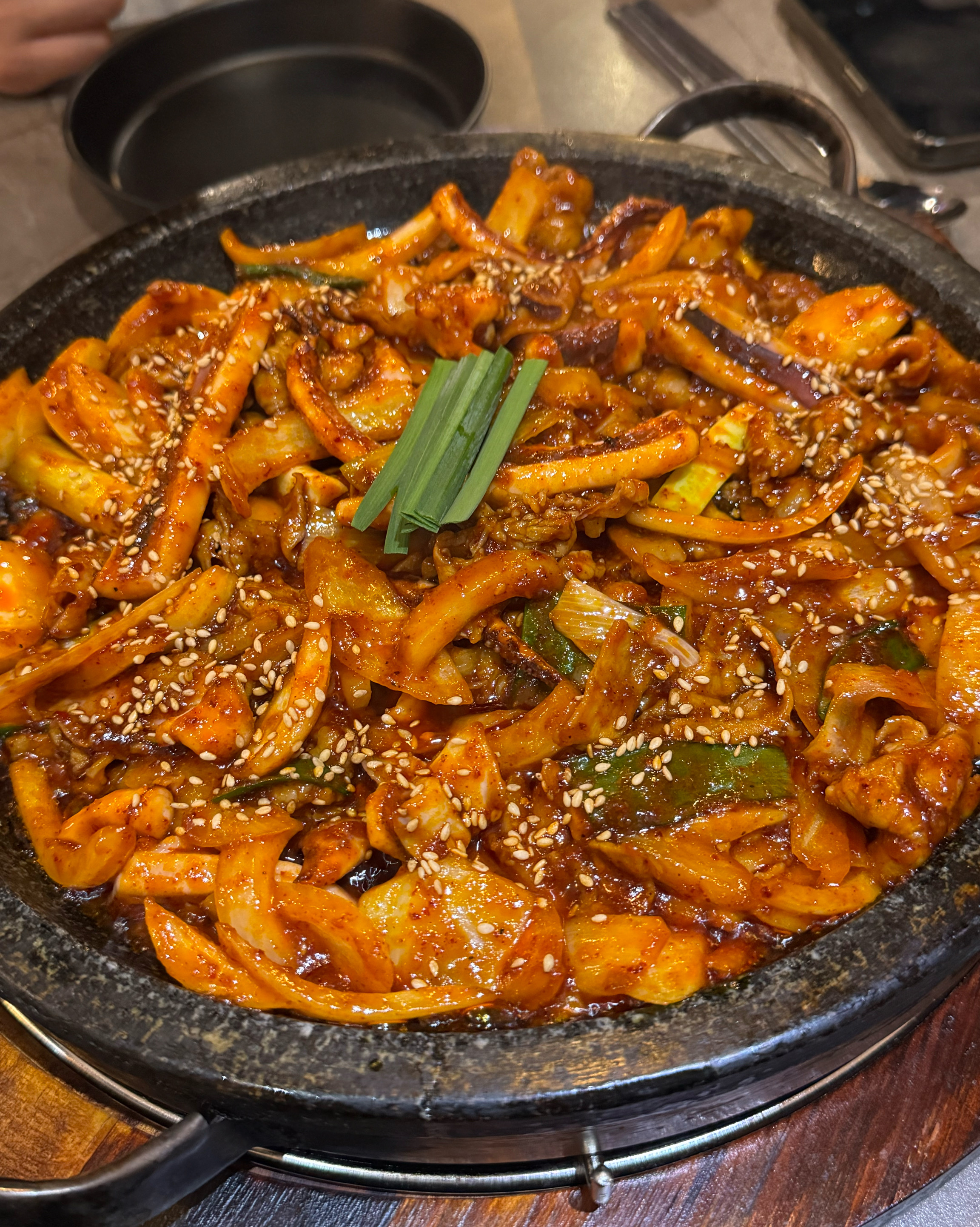 맛 좋아요ㅎㅎ 가성비도 좋고 양도 엄청 많았습니다!! 시그니처 세트 먹었는데 다음에 또 오