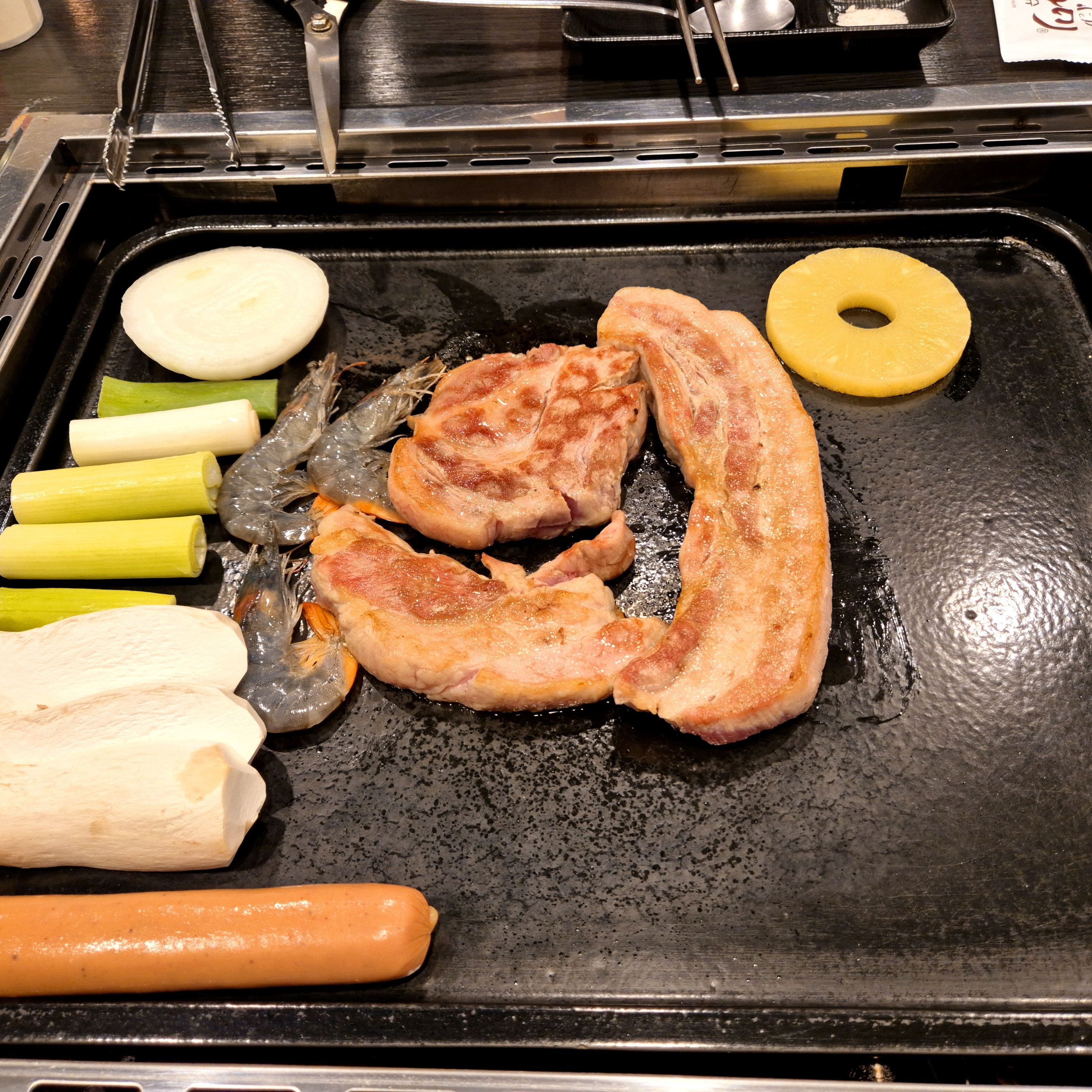 숙소 가까이에 있어서 왔는데 너무 좋아요. - 경포대 맛집 육담소