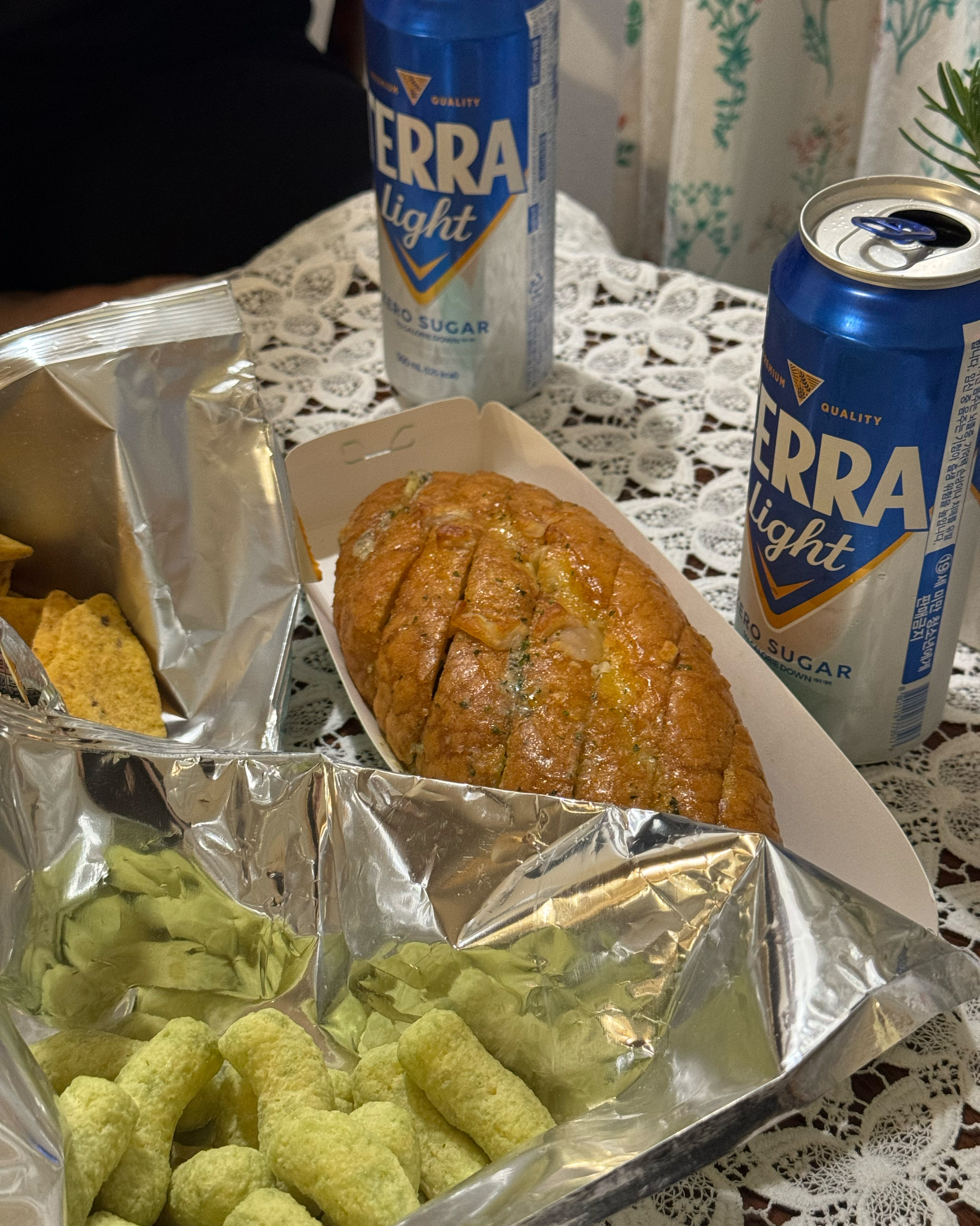 마늘 최고.. - 제주 맛집 오드랑베이커리 함덕점