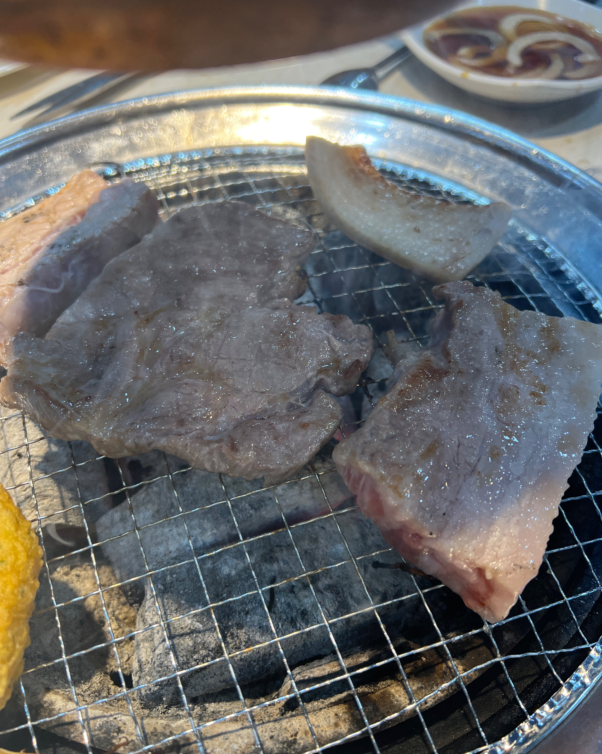 고기 잡내도안나고 신선하고 맛있습니다! - 시흥능곡 맛집 명륜진사갈비 시흥능곡점