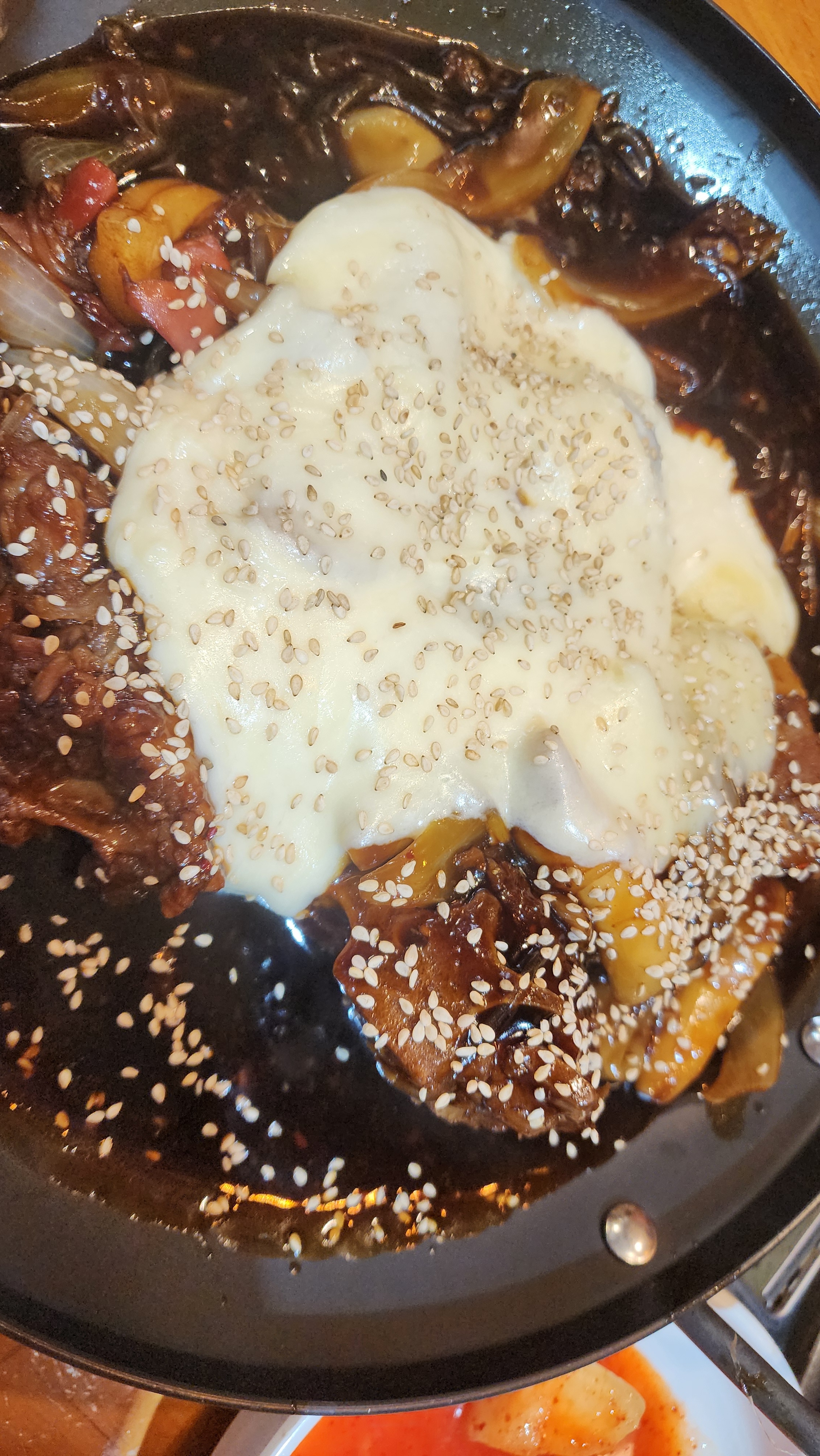 감자탕굿 ㅋㅋ 간장목뼈찜은 딱 아이들 입맛에 - 천호동 맛집 맛나감자탕 명일점