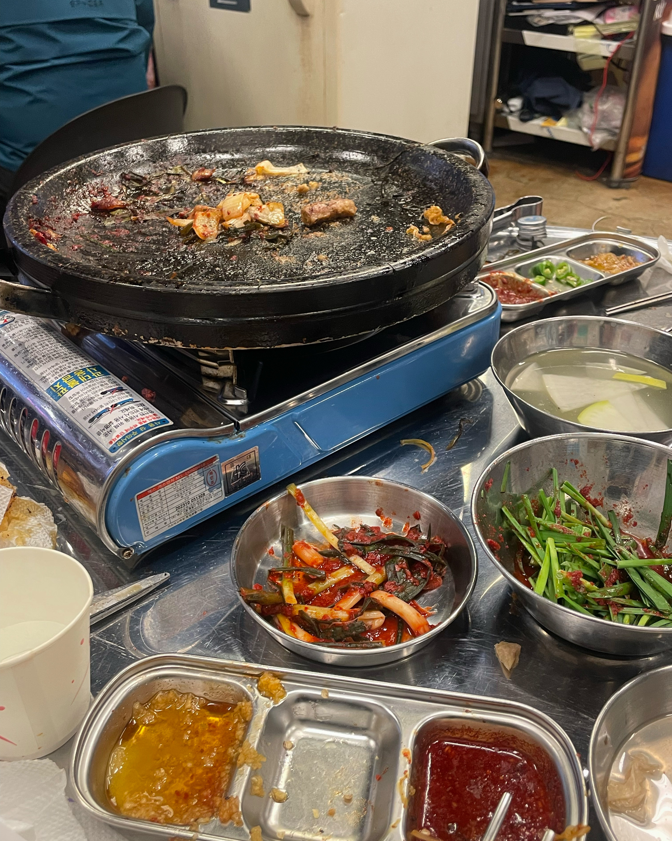 긴말안할게요 나왔는데 졸라 허겁지겁 먹느라 그걸 인증하고 싶어서 써요.. - 불당동 맛집 우정한우곱창