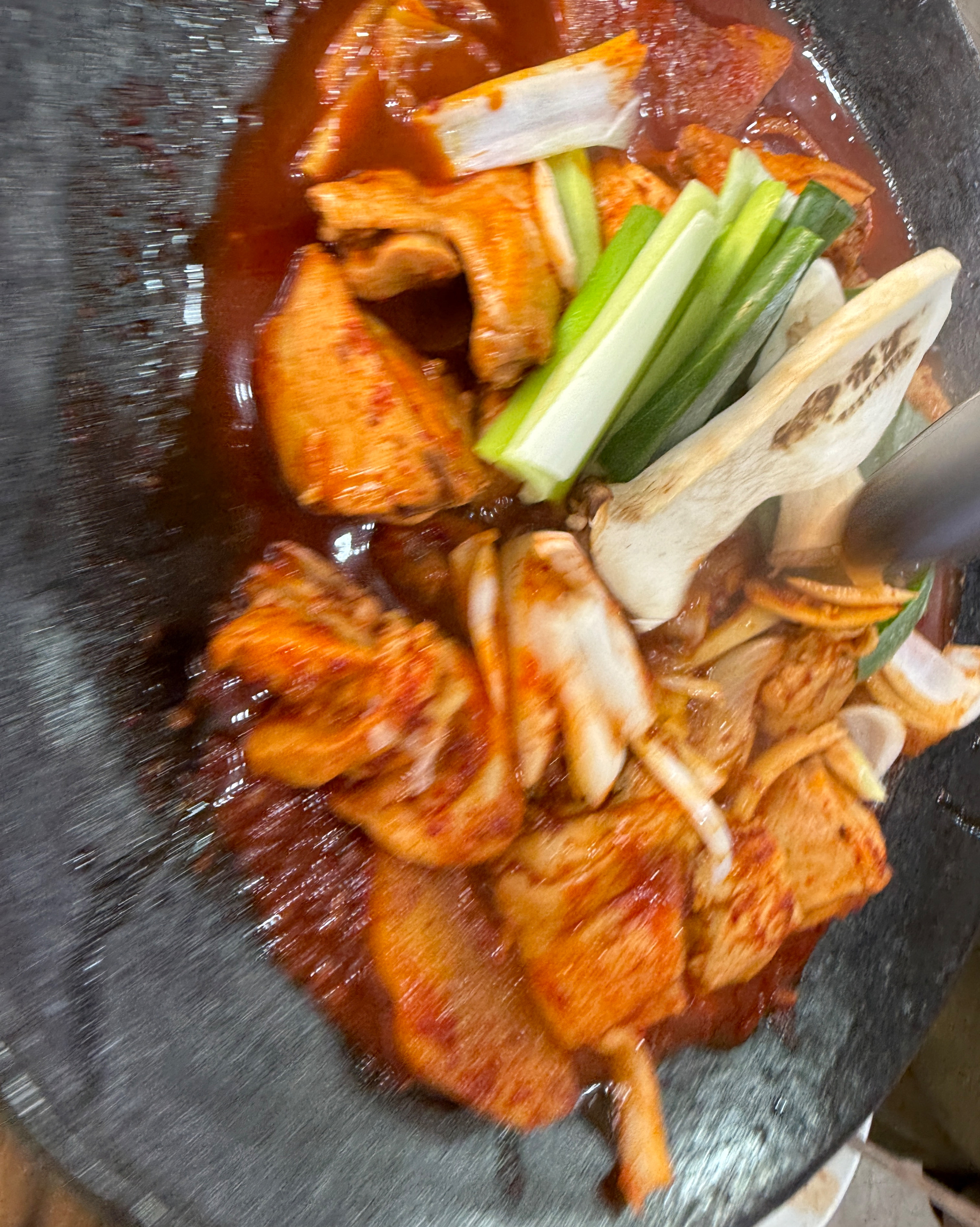 정자역 맛집 유담 솥뚜껑닭볶음탕 분당정자본점 내돈내산 방문리뷰