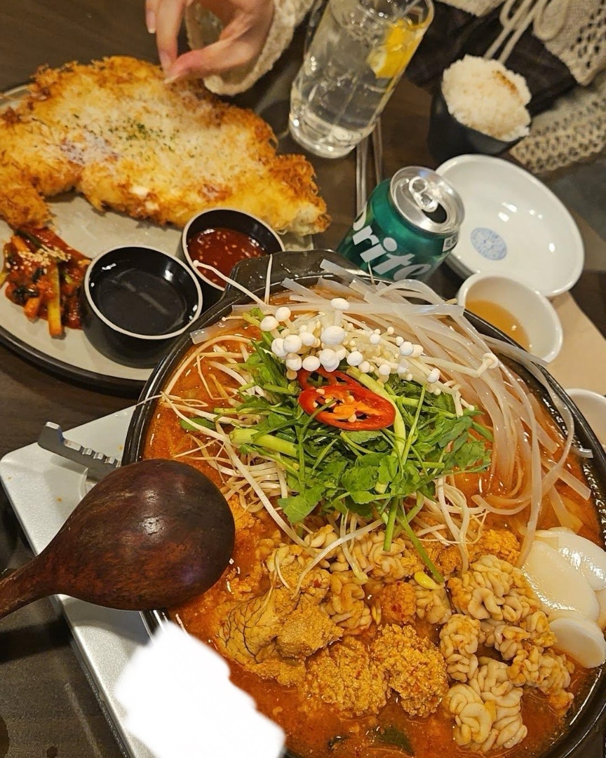 비쥬얼 최강….✨ 감자치즈전? 친구가 극찬했습니다….원래 잘 맛있다 안하는 앤데… 최고에요