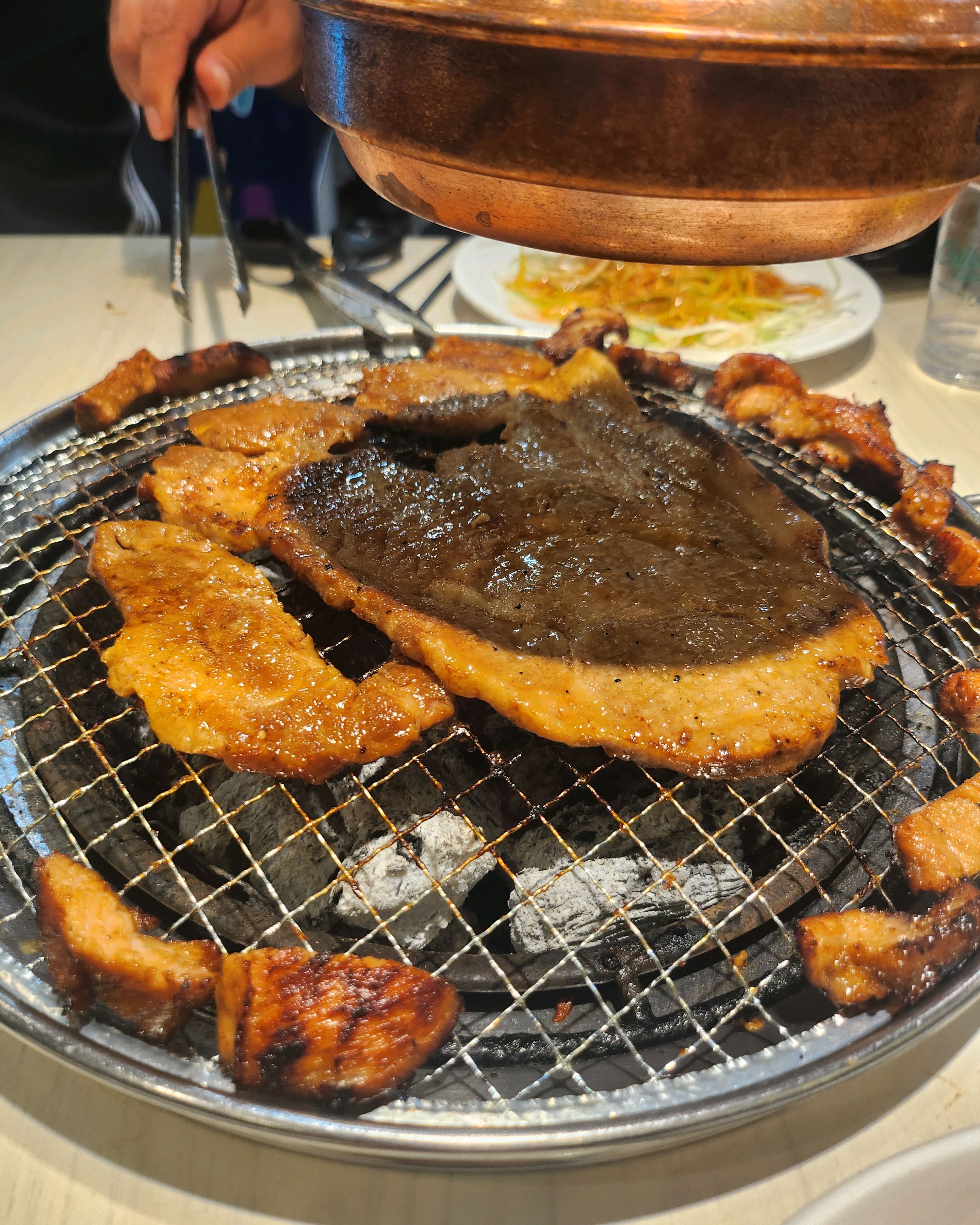 아이들과 외식하기 좋아요~ - 영통 맛집 명륜진사갈비 수원영통구청점