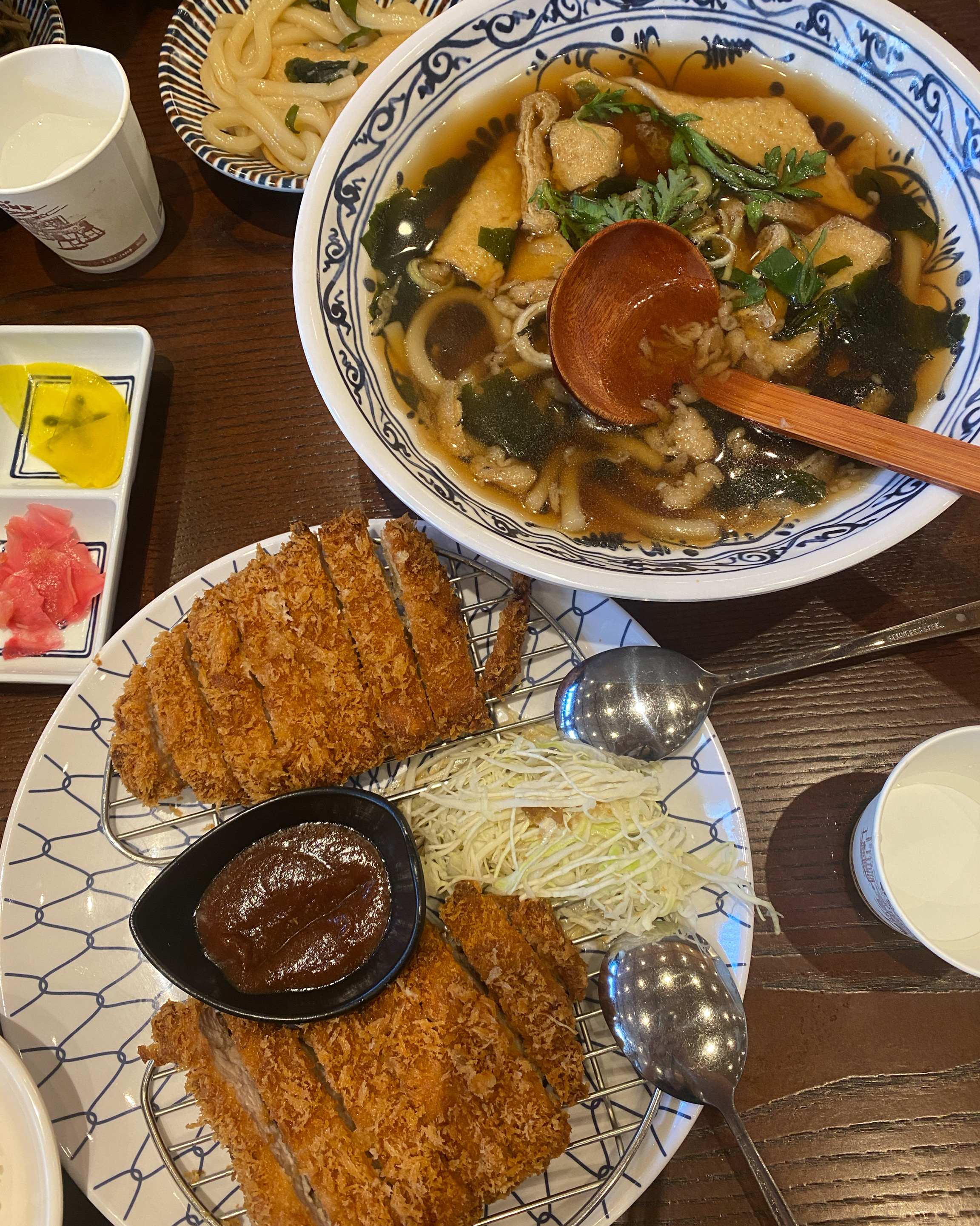 아이들이 좋아하는 음식이 많아서 좋아요. 소바, 우동, 돈까스 다 잘먹어요! - 지축역 맛집 삼동소바 고양지축점