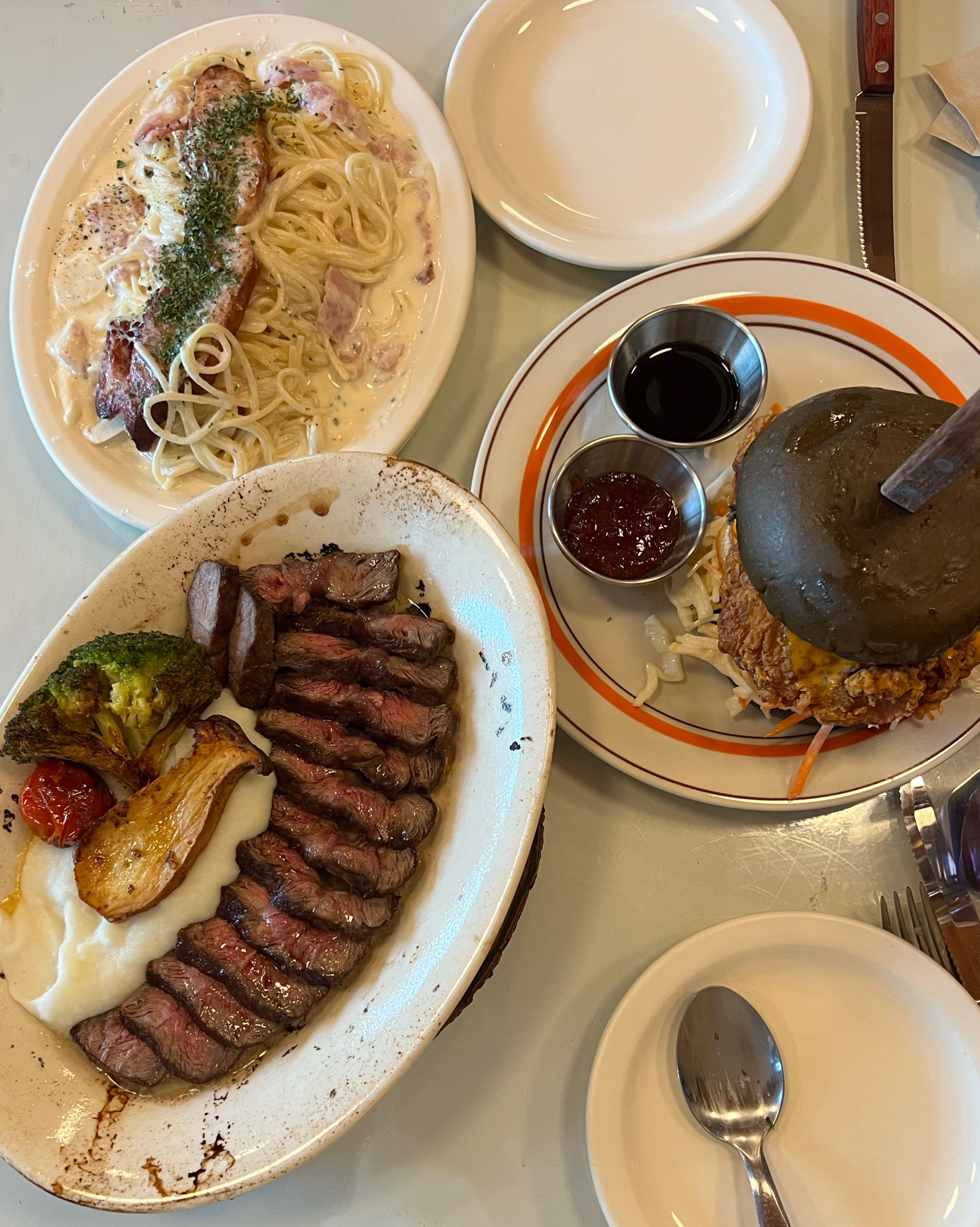 메뉴도 다양하고 맛있어요 퀄리티가 좋은데 금액 저렴해서 남자친구도 저도 완전 맛있게 먹었습