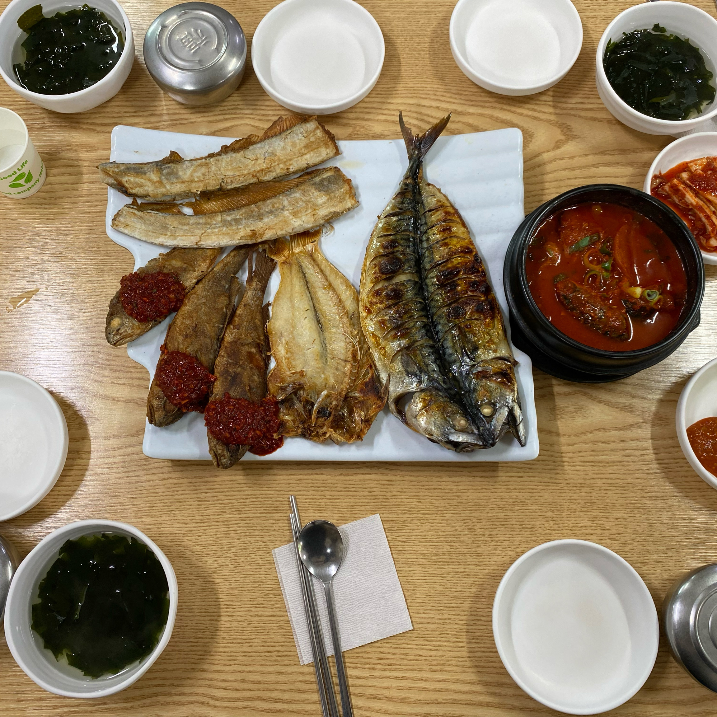 부모님 모시고 방문했는데 생선구이 너무 맛있고 고등어조림도 맛나네요, 반찬으로 나온 다시마