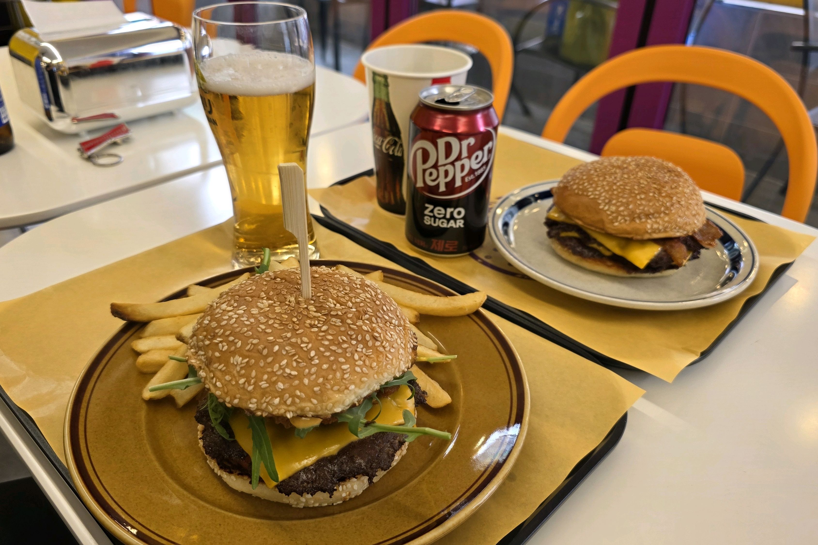 지나가다 우연히 먹었는데 맛있네요!! - 천호동 맛집 버터버거 천호로데오