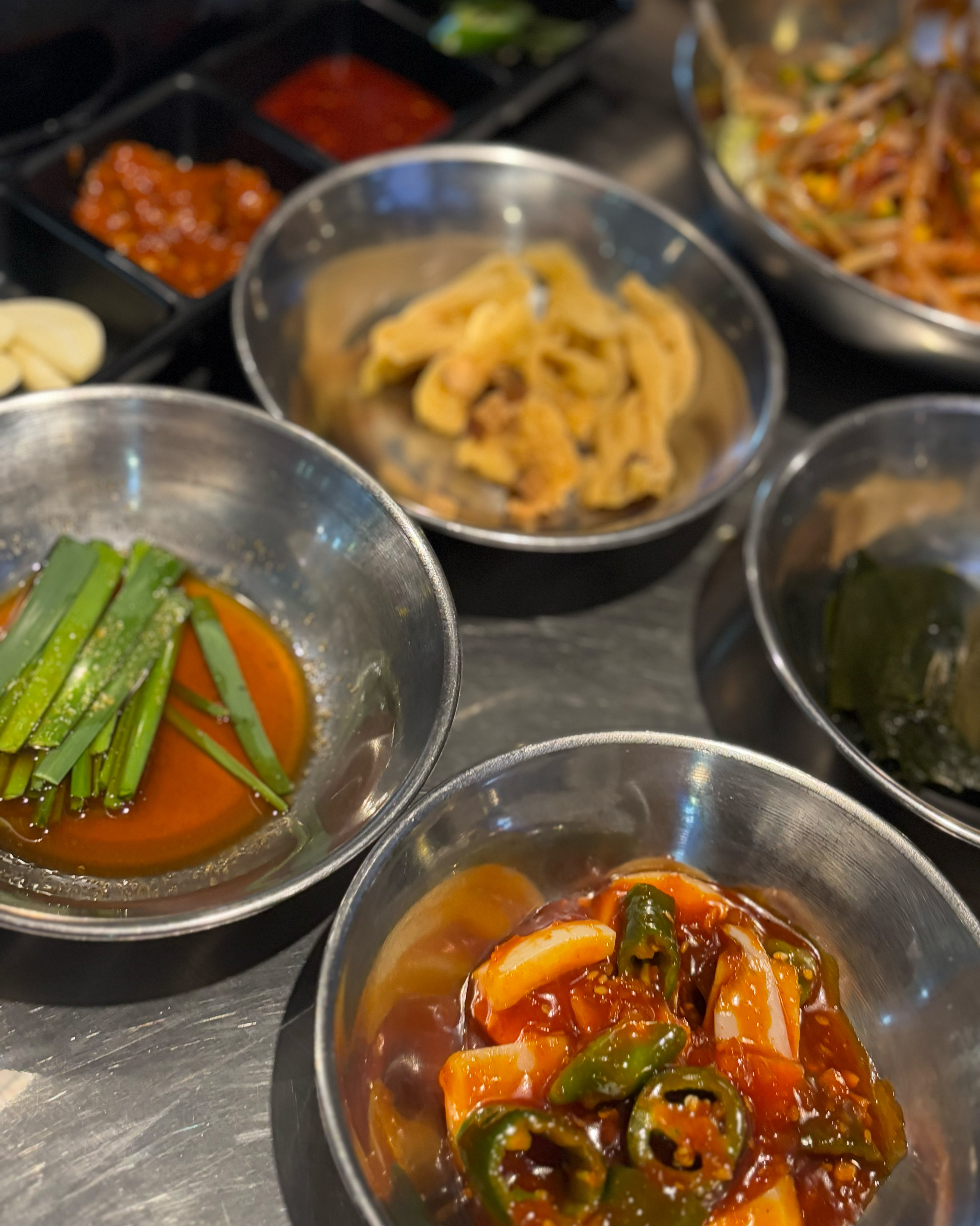 밑반찬부터 찐 맛도리,, - 불당동 맛집 반지하 불당점