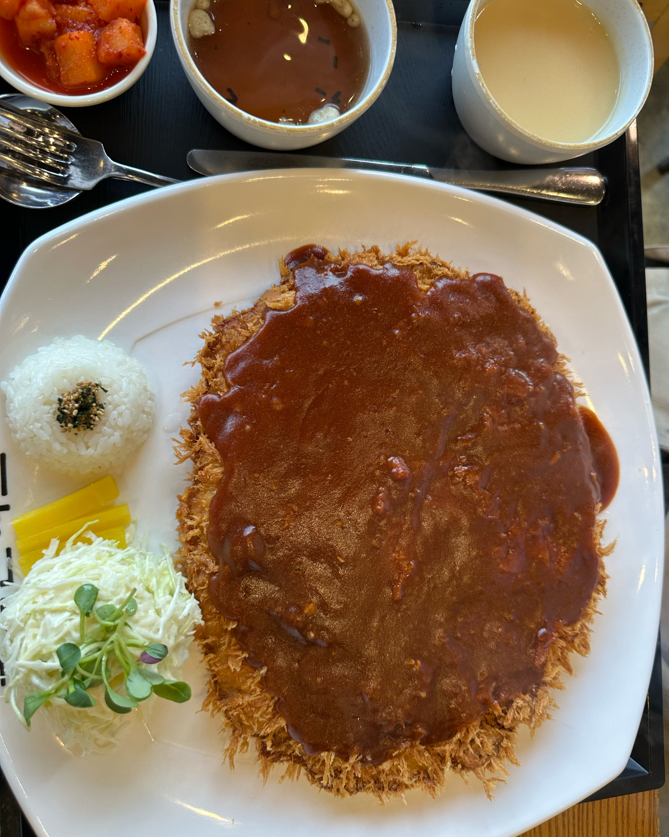 아이들과 함께 대천 나들이갔다가 들렸던 홍익돈까스 - 보령 대천 맛집 홍익돈까스 대천점