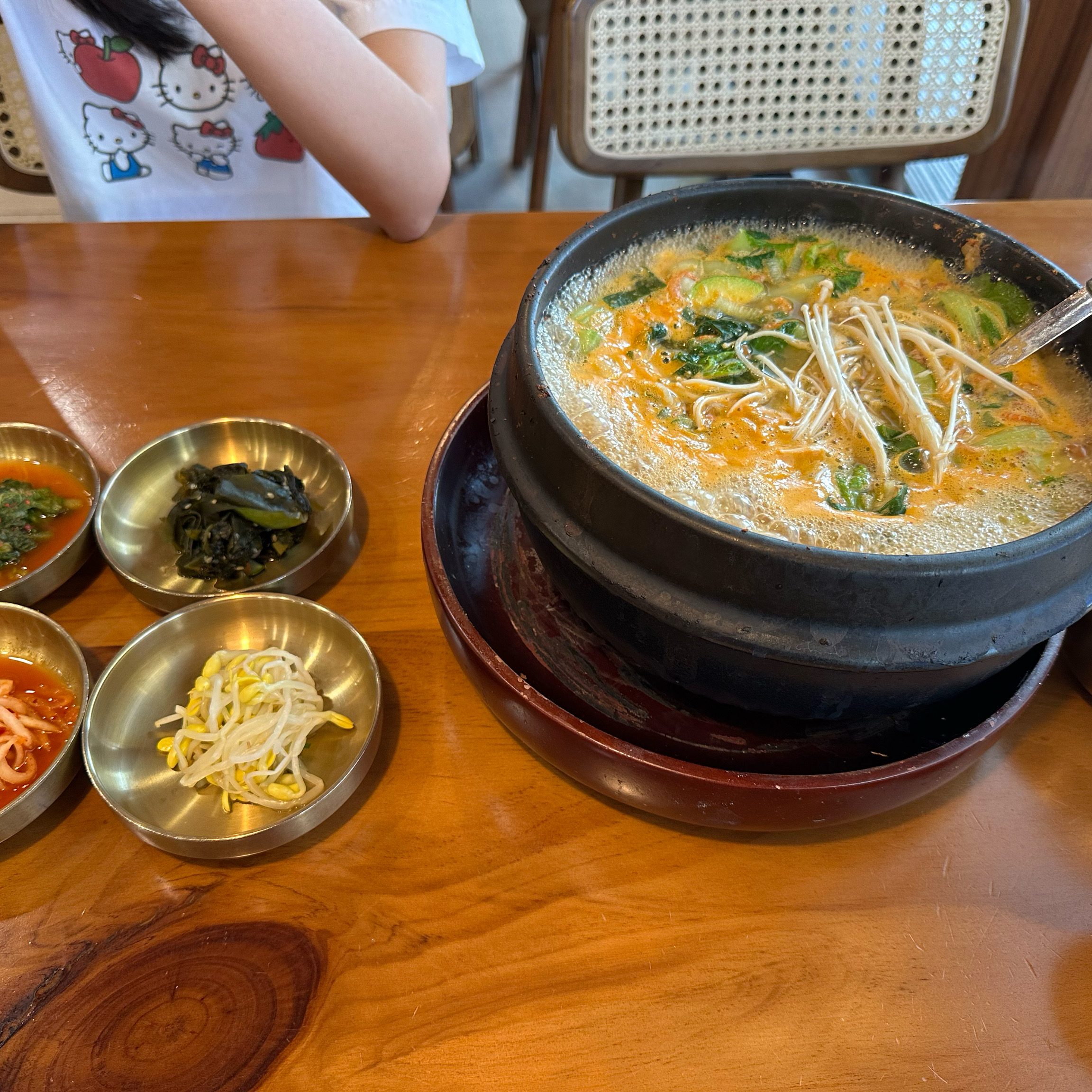 항상 사람 많은 봉이밥 - 인천 맛집 봉이밥 송도점