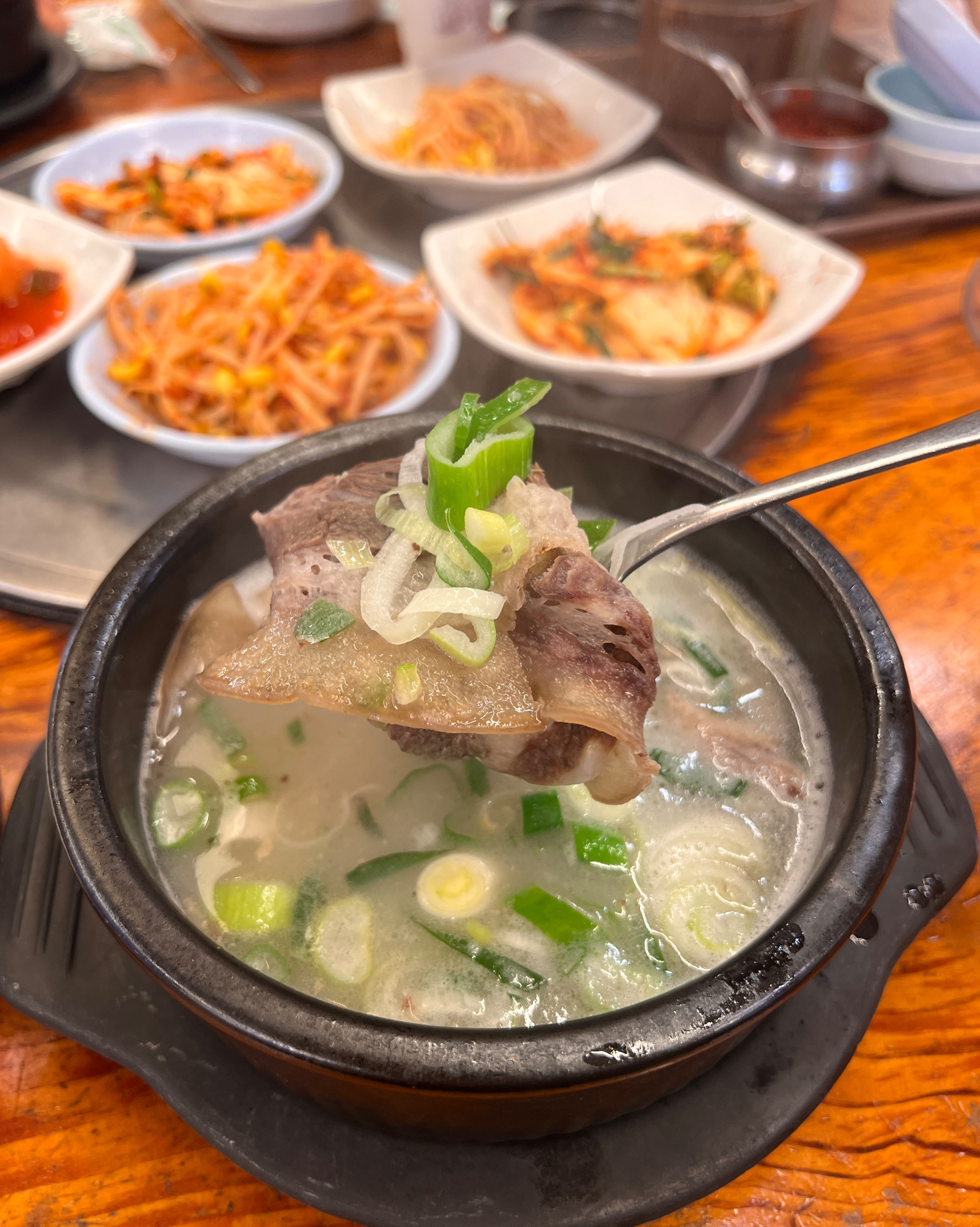 오리전문점인데 소머리국밥도 시원하고 맛있었습니다!! - 인천 맛집 유천가든
