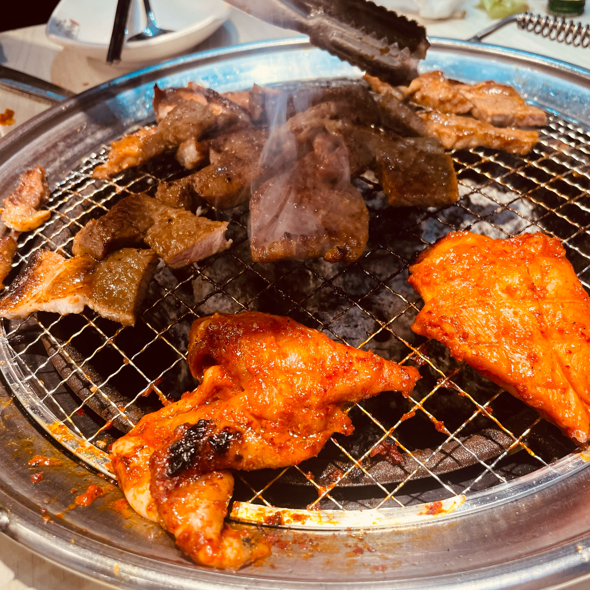 일요일 저녁 방문해서 먹고 있는데 - 목감 맛집 명륜진사갈비 시흥목감점