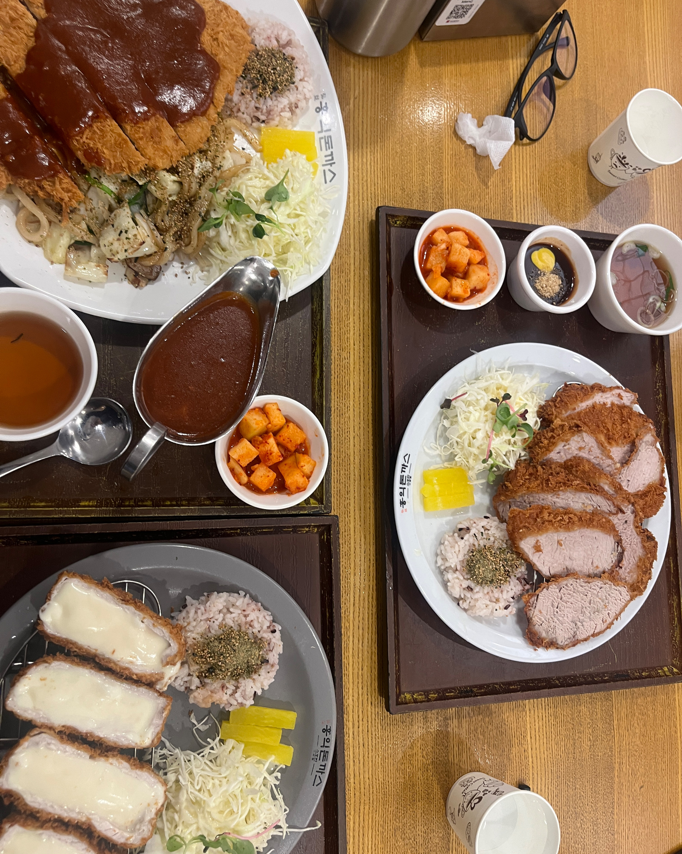 퀄리티도 높은데 양까지 많고 좋습니다. - 부산 대연동 맛집 홍익돈까스 부산대연점