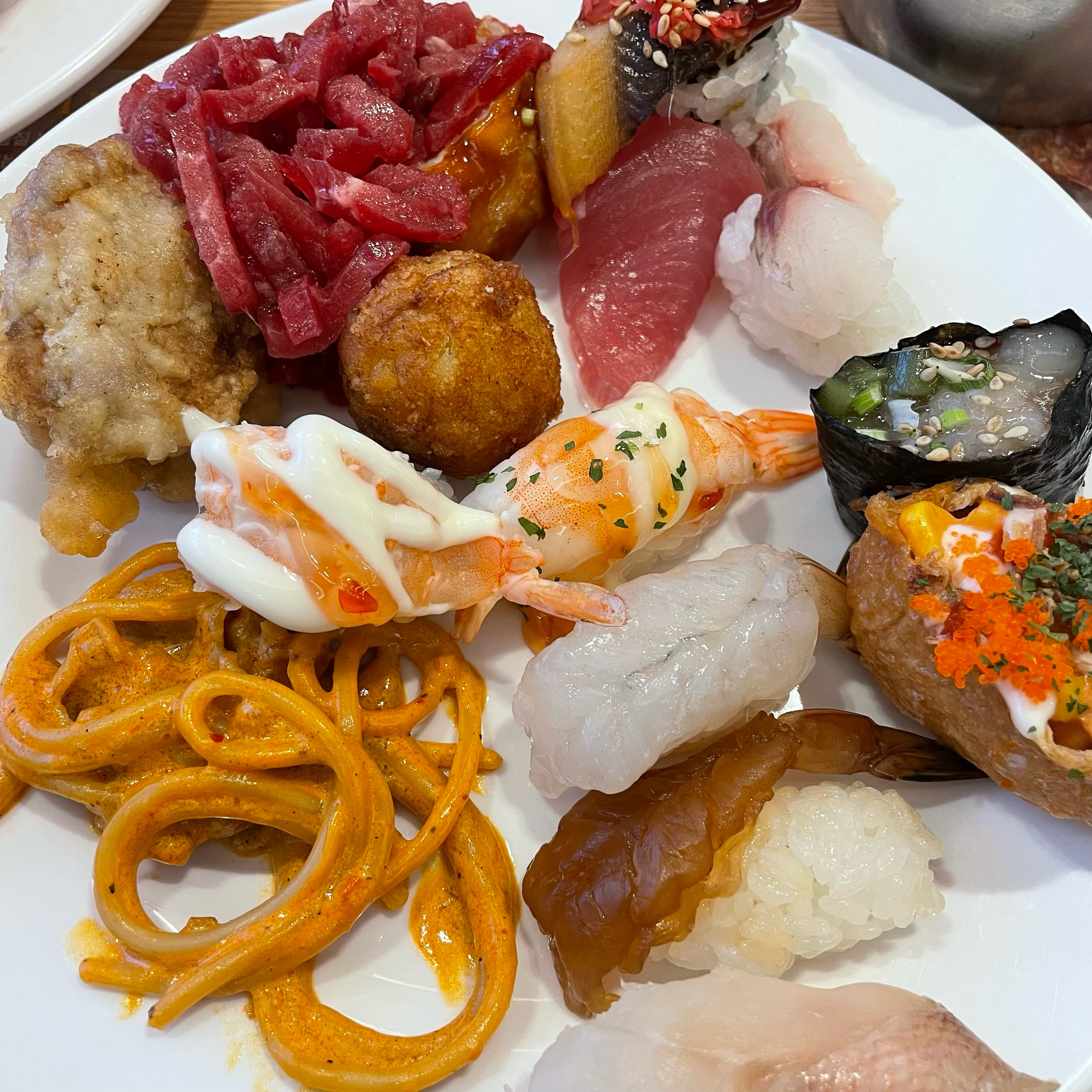 주말에 왔는데 대기없이 바로 입장했습니다~ - 부산 남포동 맛집 쿠우쿠우 부산 광복점