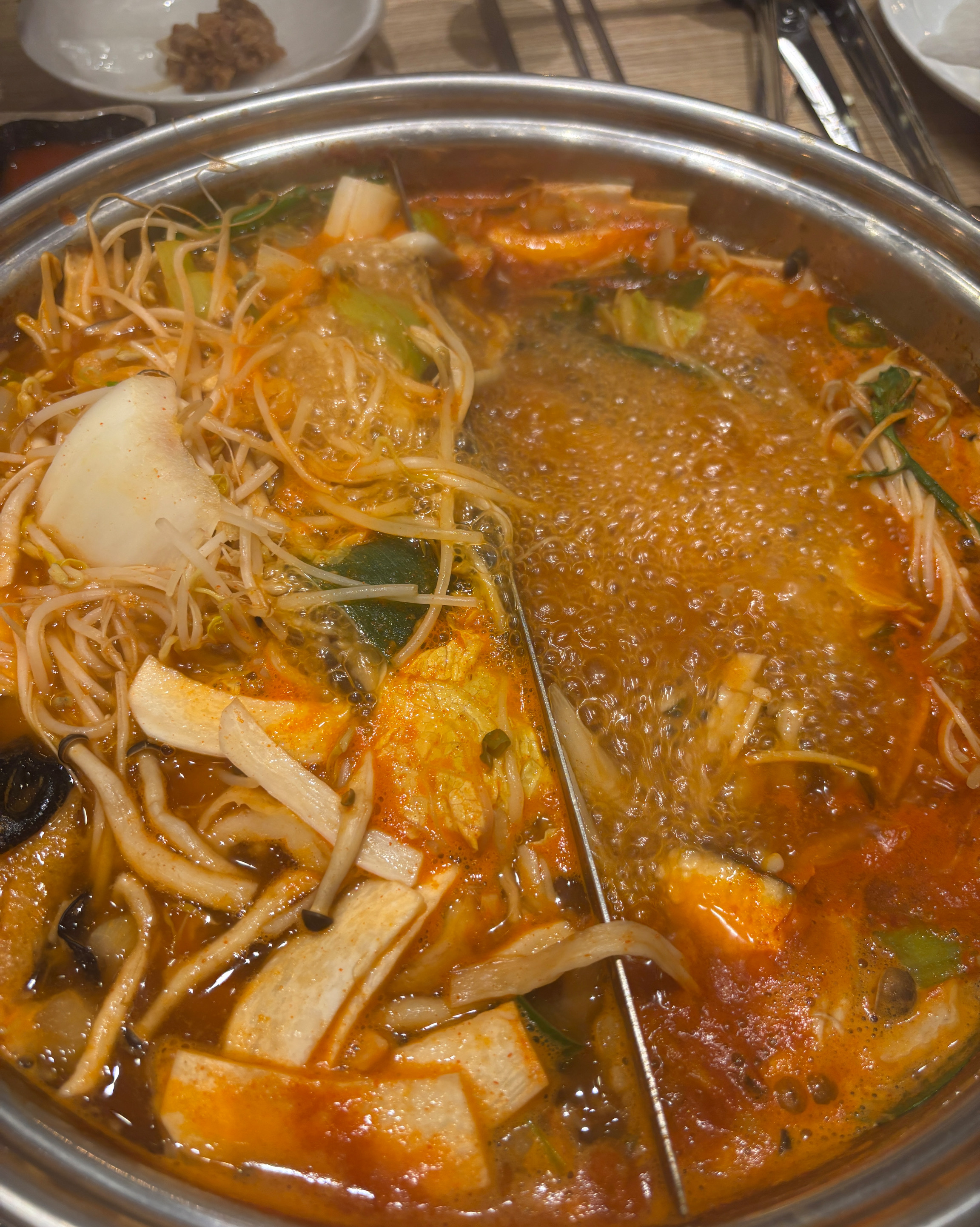 현풍 테크노에 25일 오픈 저희는 26일 토요일 방문 저녁시간인데 다행히 웨이팅 없이 바로