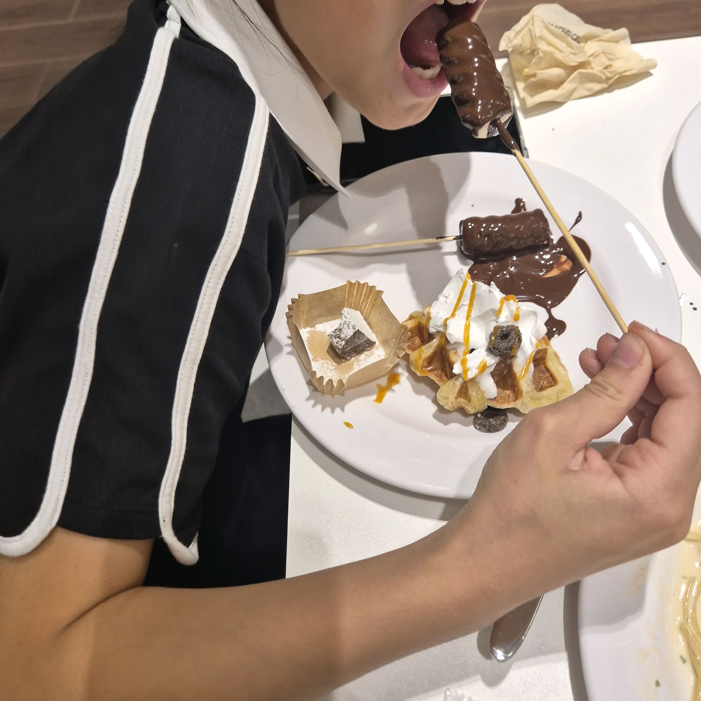 가까운곳에 오픈했다고 해서 부모님이랑 아이들 모시고 왔어요 - 진천동 맛집 애슐리퀸즈 이마트 월배점