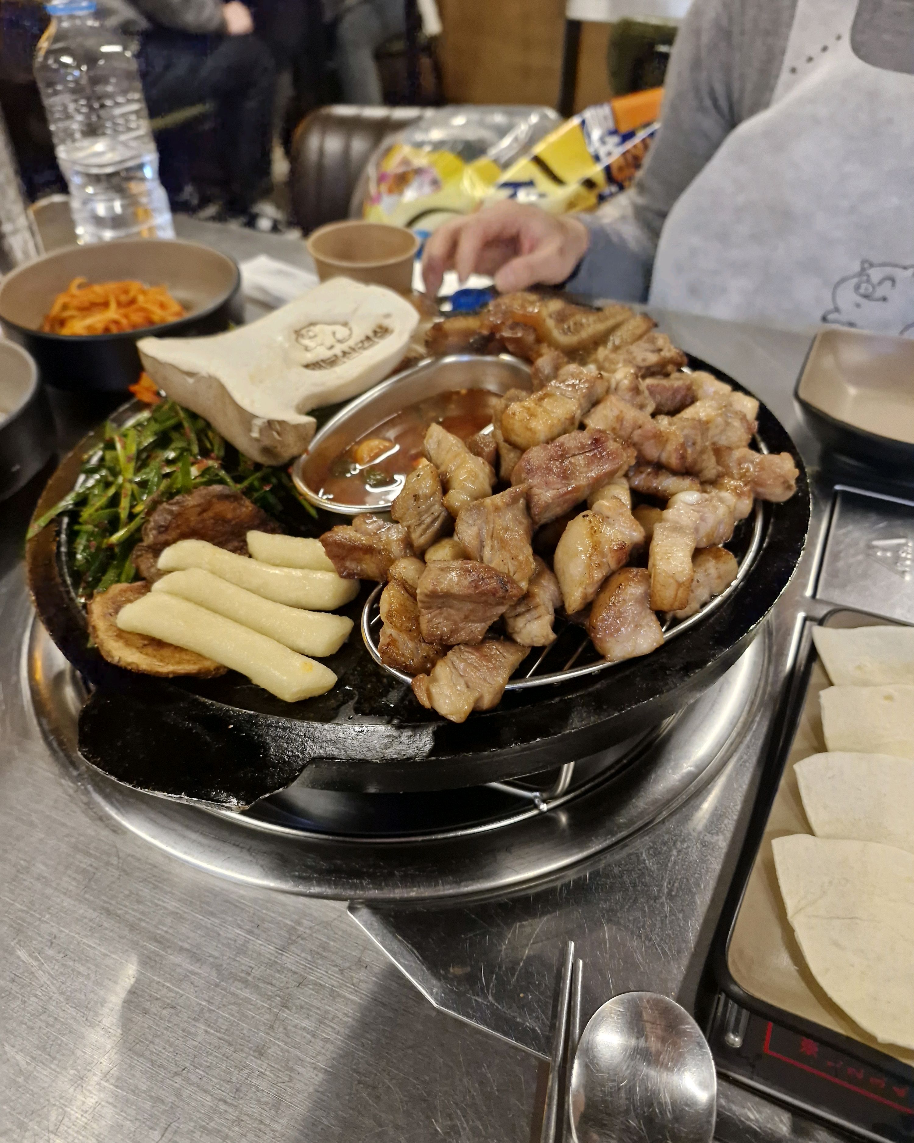 천호동 맛집 돼봉삼겹살 천호점 내돈내산 감동리뷰