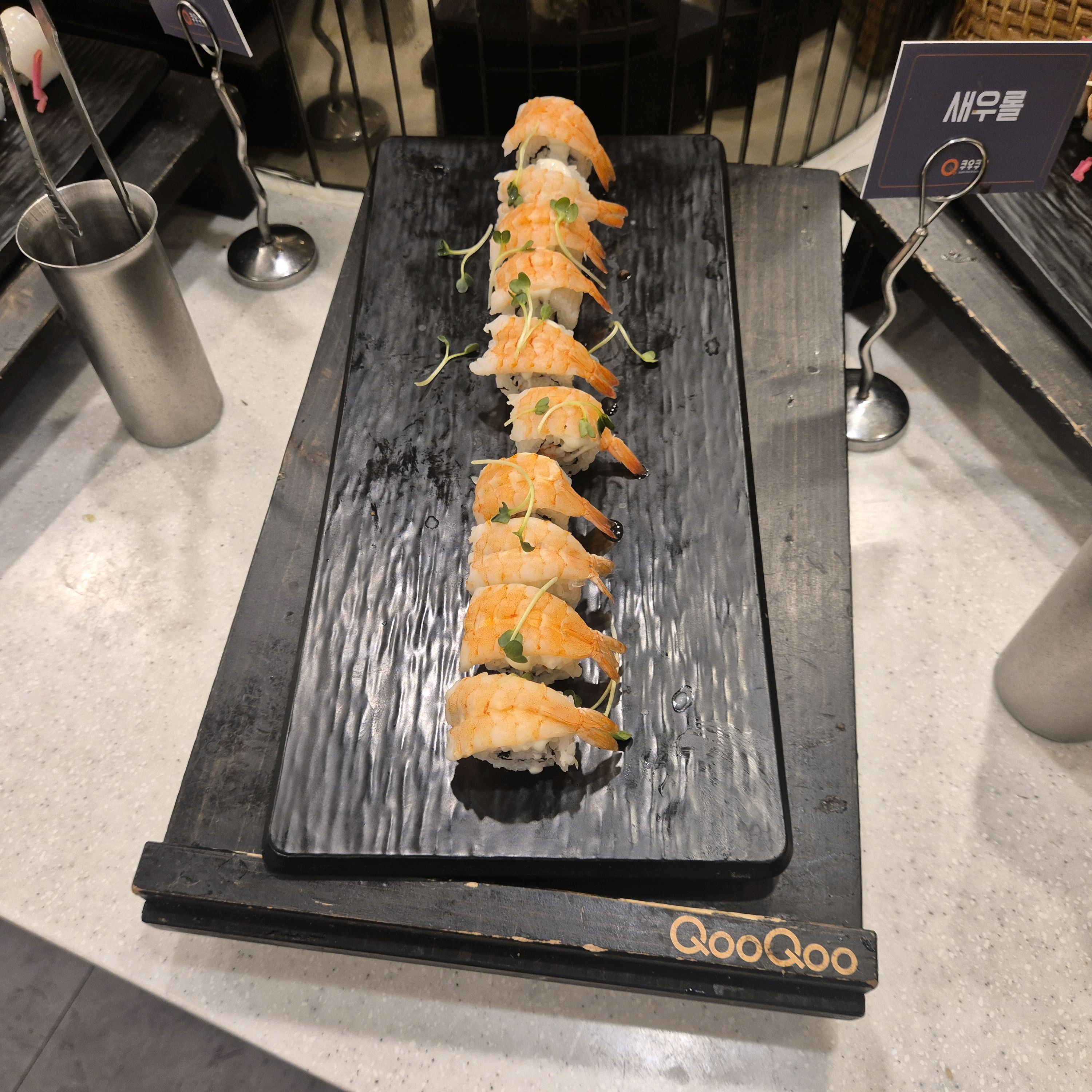 자주 오는곳인데 항상 맛있어요! 재료도 신선하고 메뉴구성도 자주 바뀌는편이에요! 잘먹고갑니