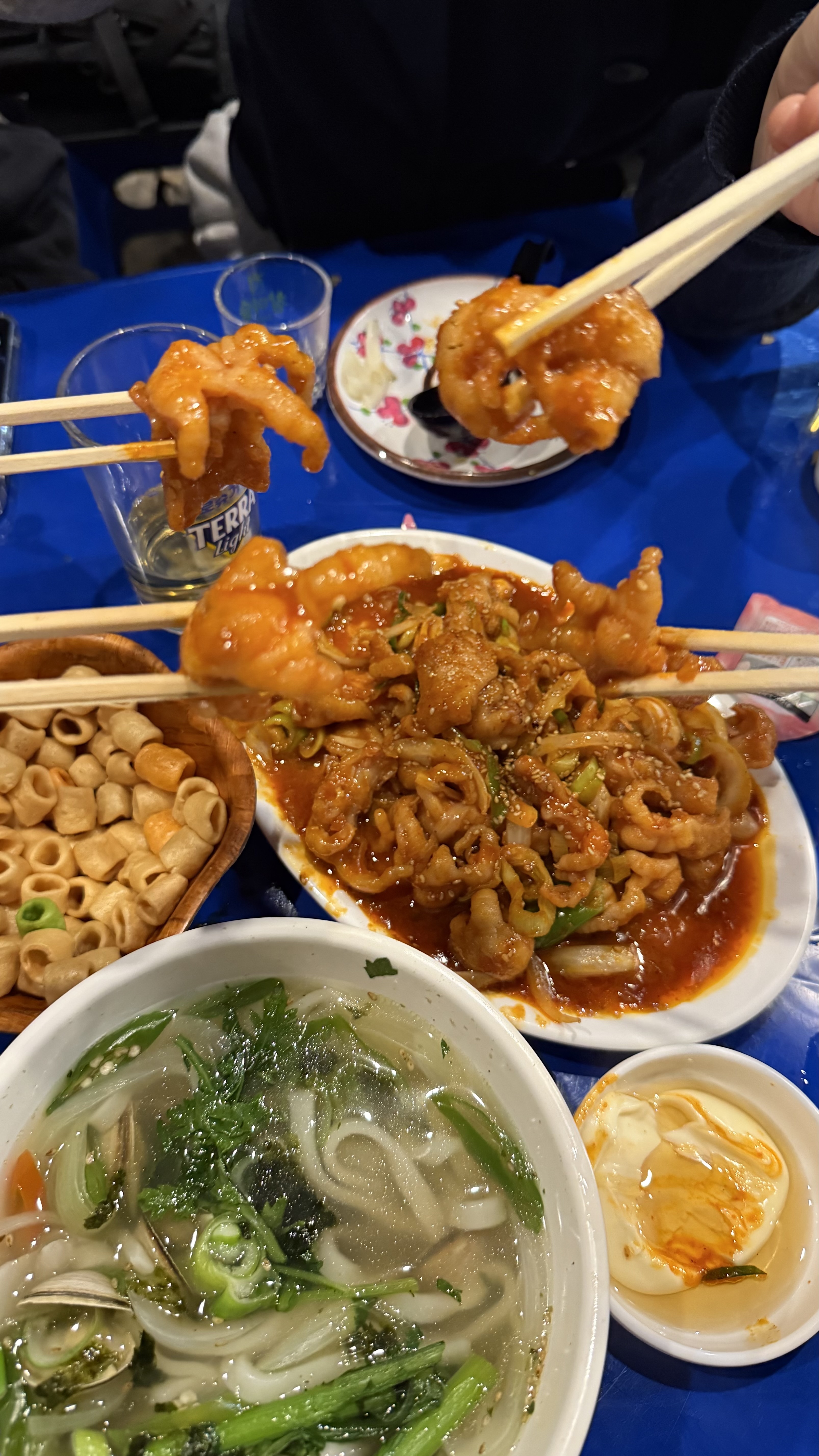 여기 두번째 오는 건데 진쨔…. 와도와도 안 질리는 곳… 최고의 맛 드립니다 👍👍 날씨가