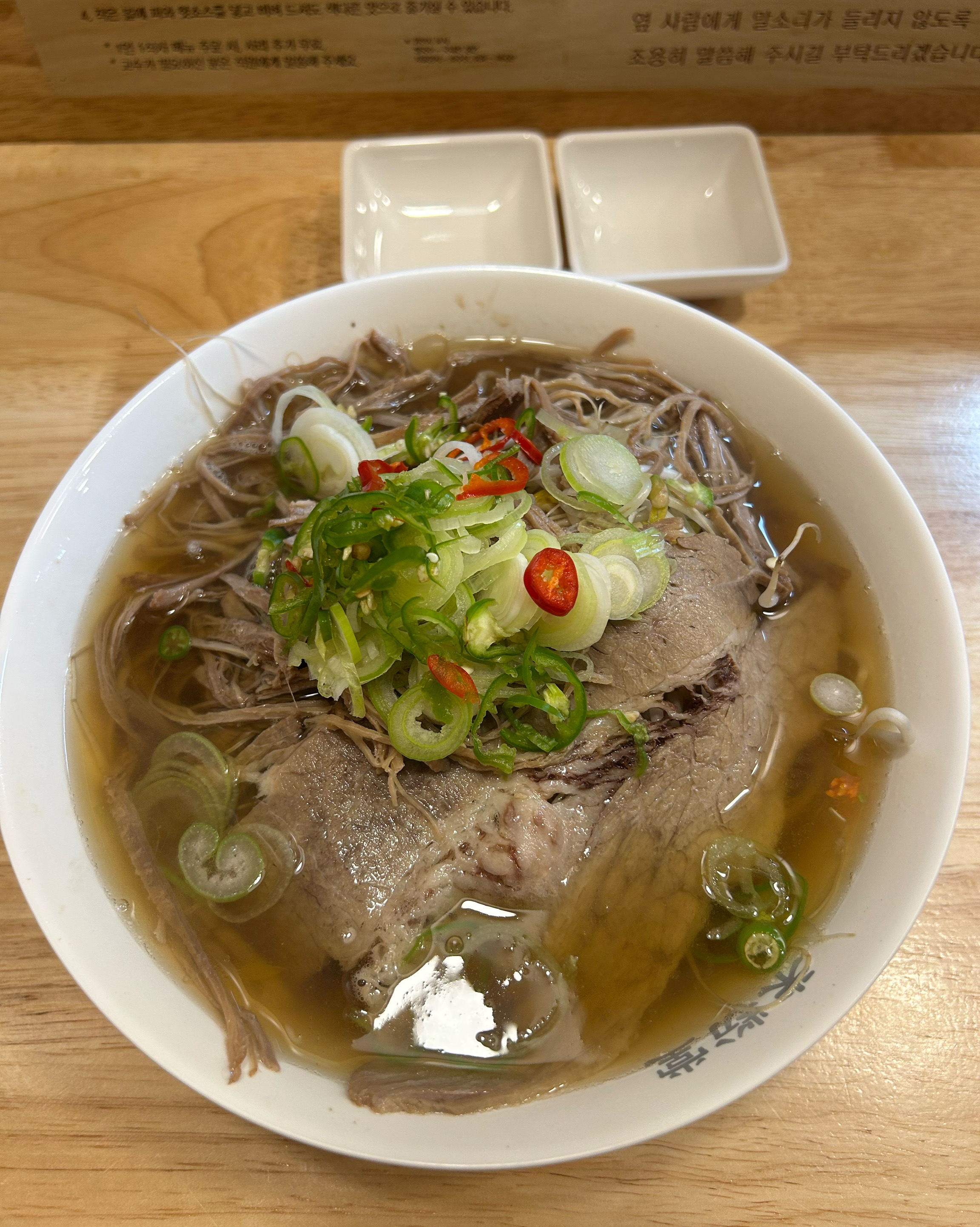 대기없이 바로 들어왔고, 가게가 쾌적해요! - 익산 영등동 맛집 미분당 익산점
