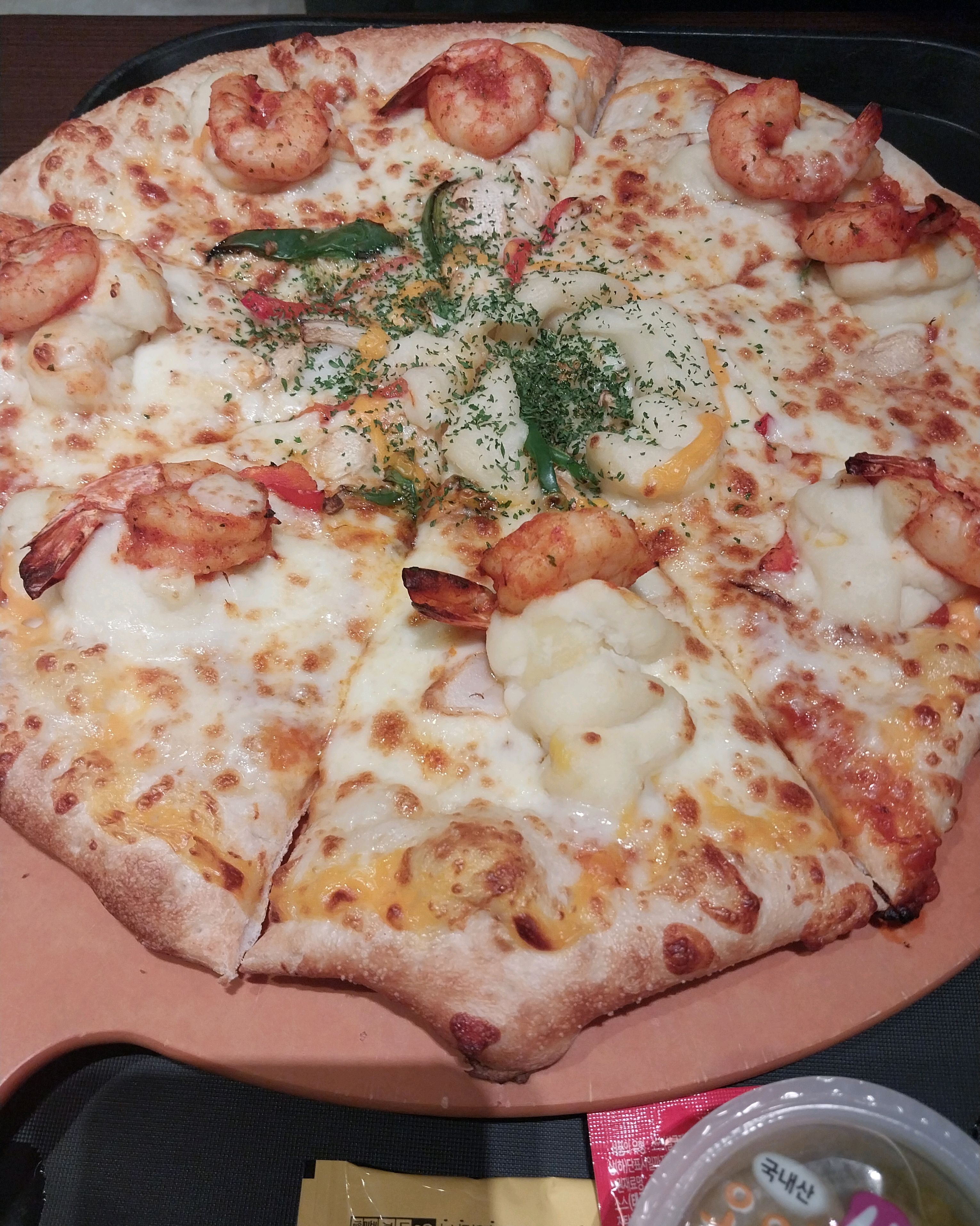 집에서 가까운 곳에 맛있고 싼 피자집이 생겨서 좋아요! 맛있게 잘 먹겠습니다! - 장산역 맛집 피자몰 NC해운대점