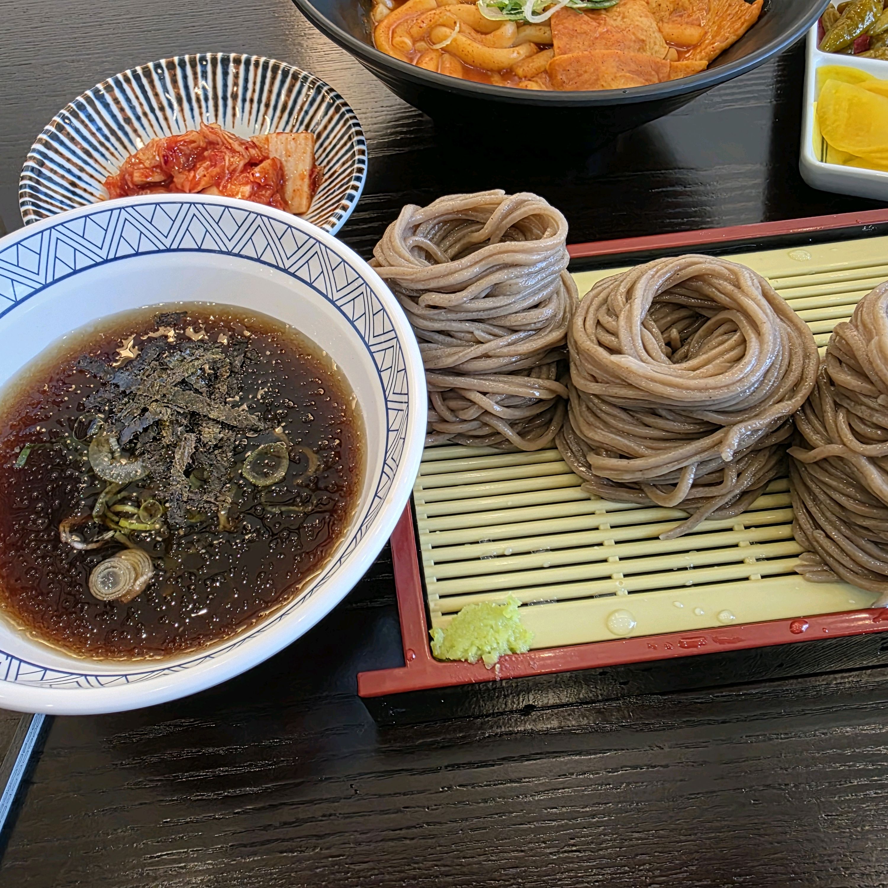 소바면이 짱짱하고 아주 쫀득쫀득해요 - 인천 송도 맛집 삼동소바 송도센트럴점