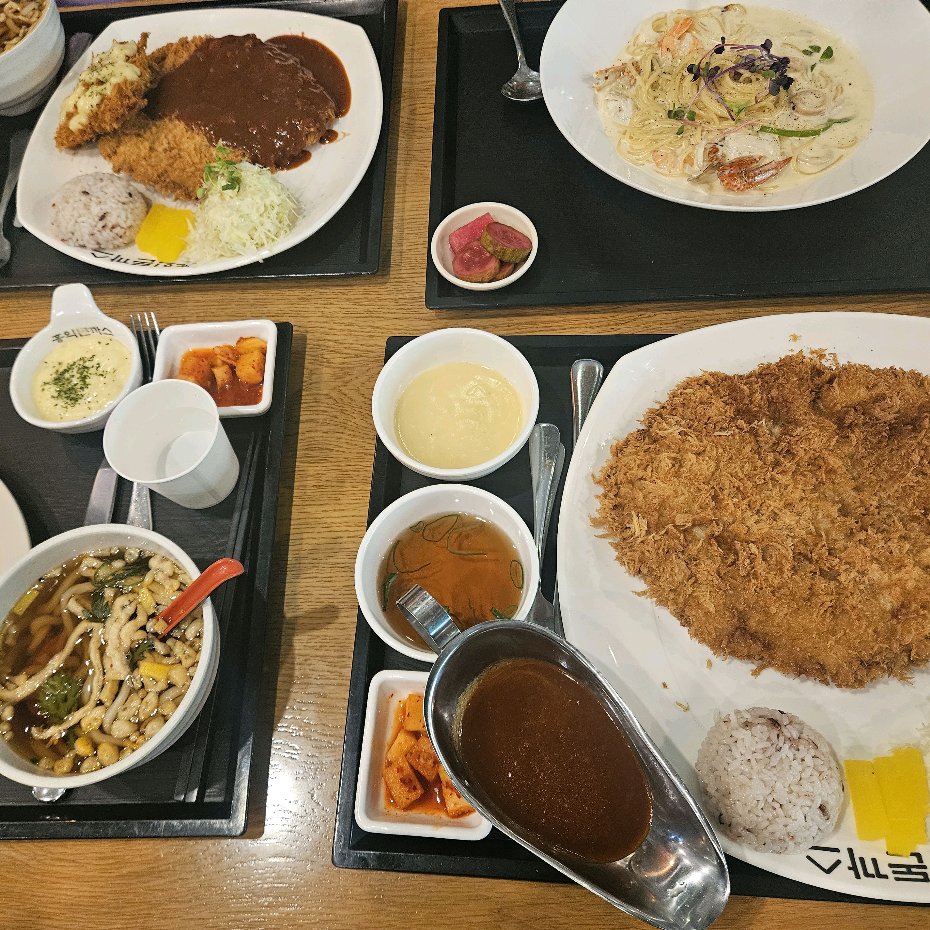 오랜만에 방문 한 홍익 :) - 구미 구평동 맛집 홍익돈까스 구미구평점
