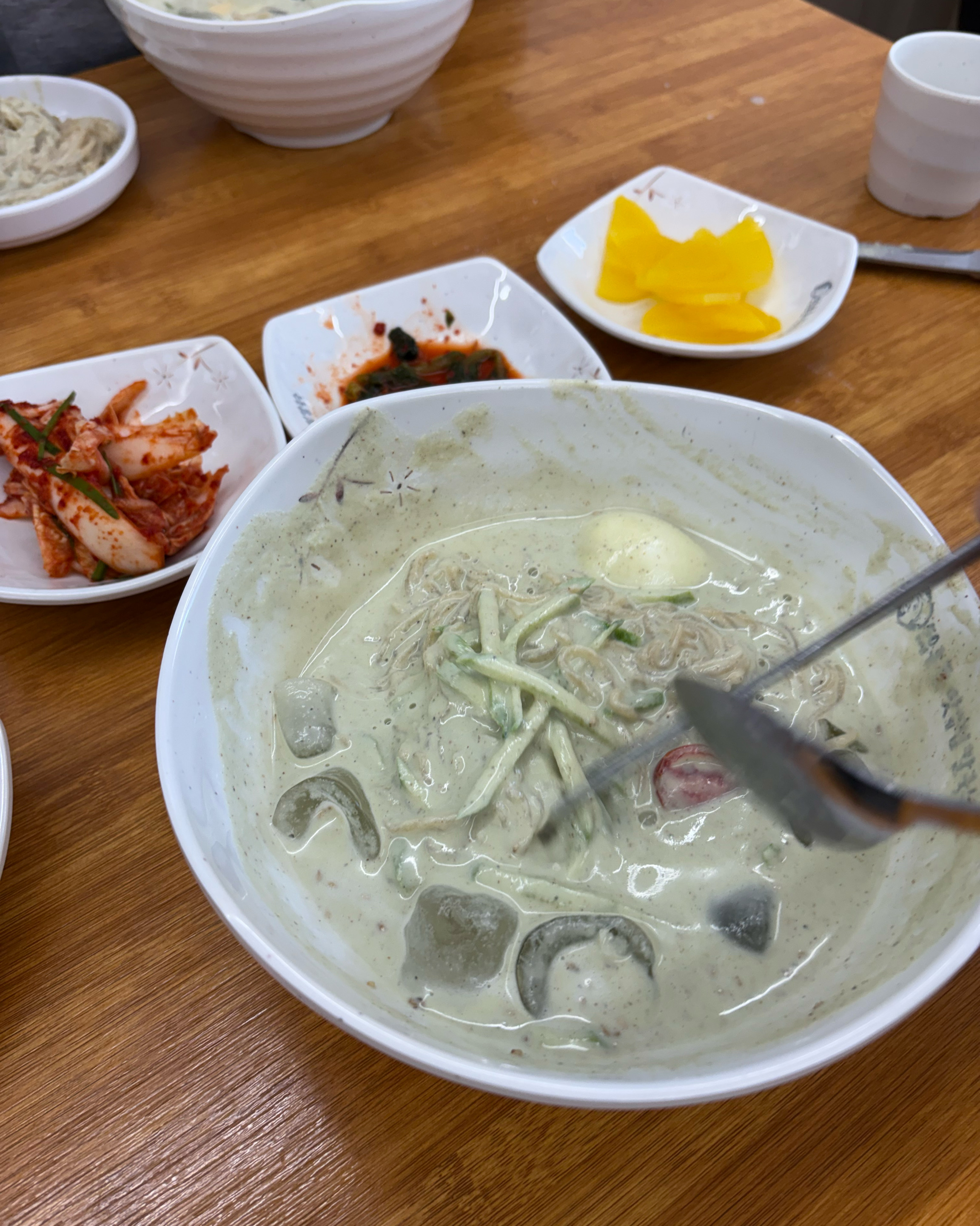 올해 첫 콩국수 개시!! 임신한 아내가 먹고싶다고해서 찾아왔는데 맛있어여!!! 최고 - 인천 맛집 최부영칼국수