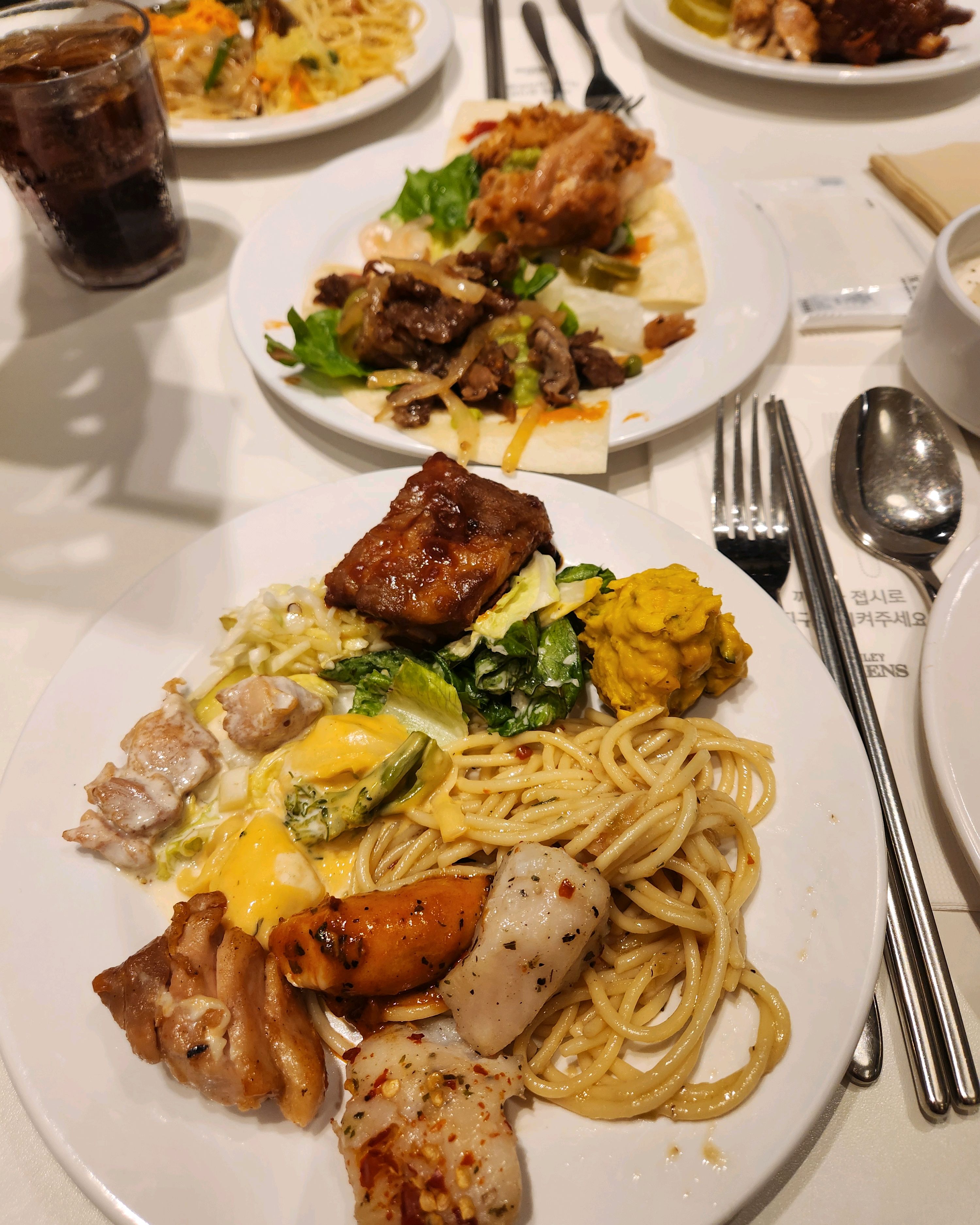 가끔 가는데 맛있어요 ㅎ.ㅎ - 미사 맛집 애슐리퀸즈 미사점