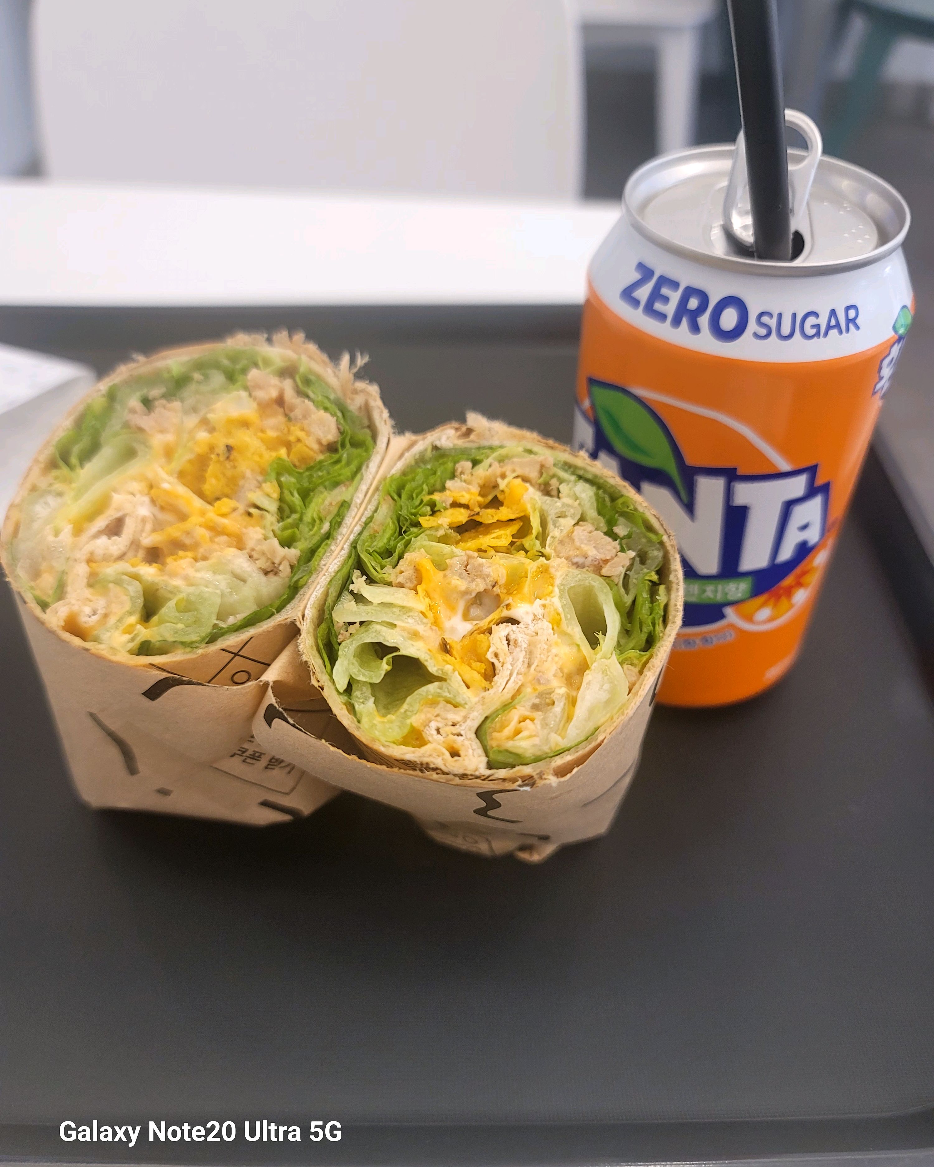 재료가신선하고 사장님이 친절하세요 - 불당동 맛집 샐러디 천안불당점