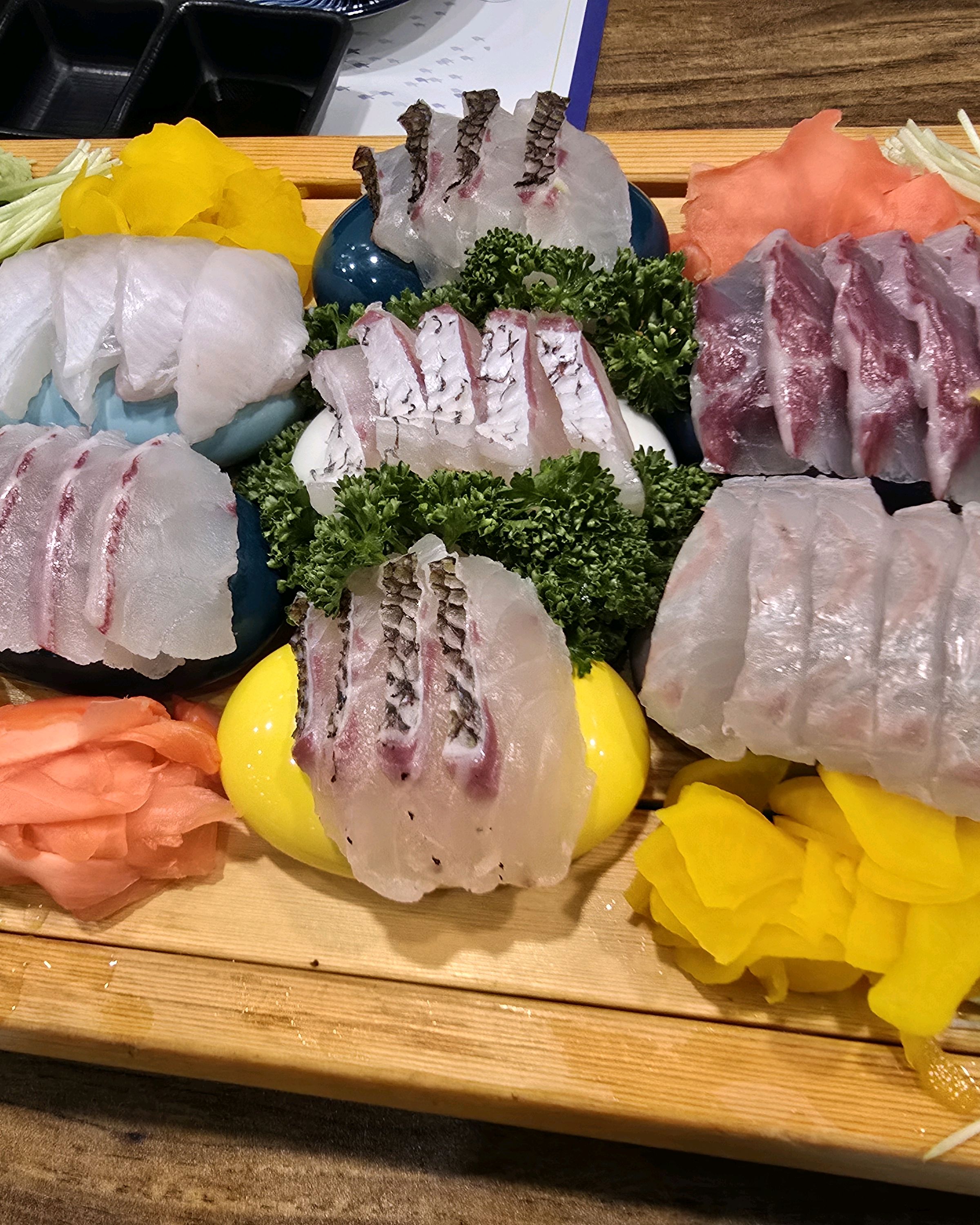 신선하고 맛있는 회를 마음껏 먹을수 있어서좋아요 - 정자역 맛집 물고기자리 정자점