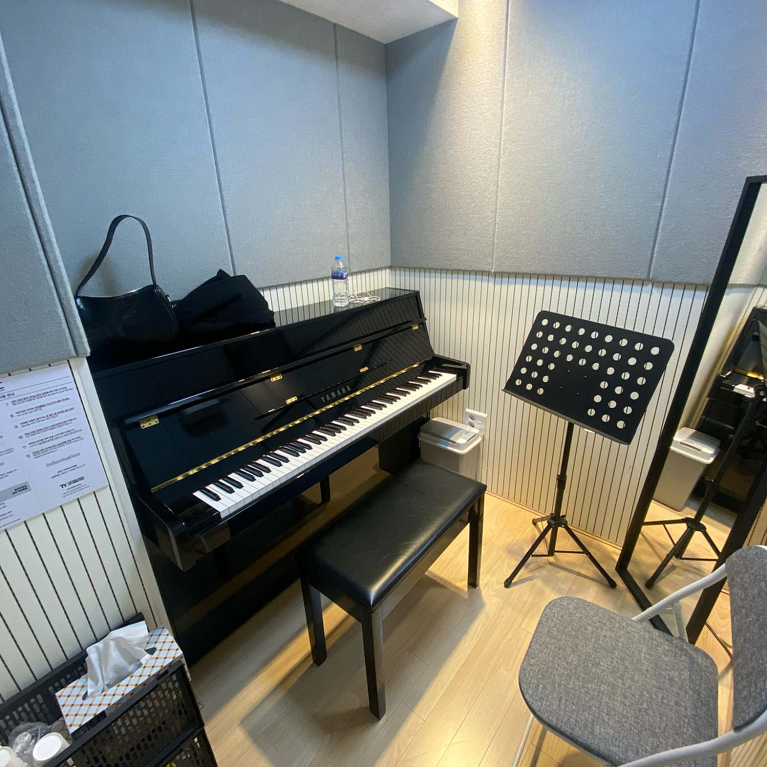 2번째 스튜디오 사진