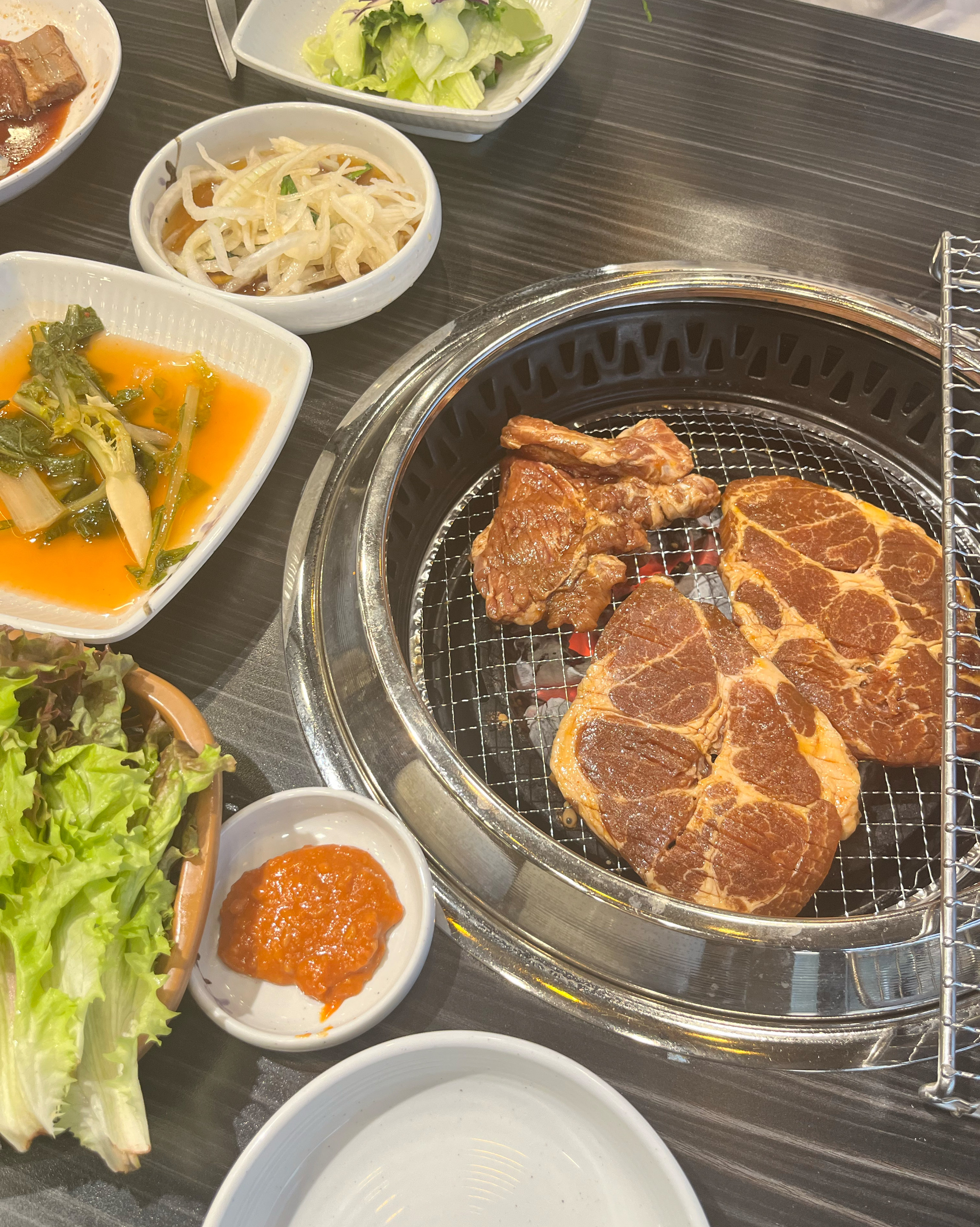 회사에서 회식왔을 때 맛있어서 또 찾아왔어요~~ - 불당동 맛집 이화갈비