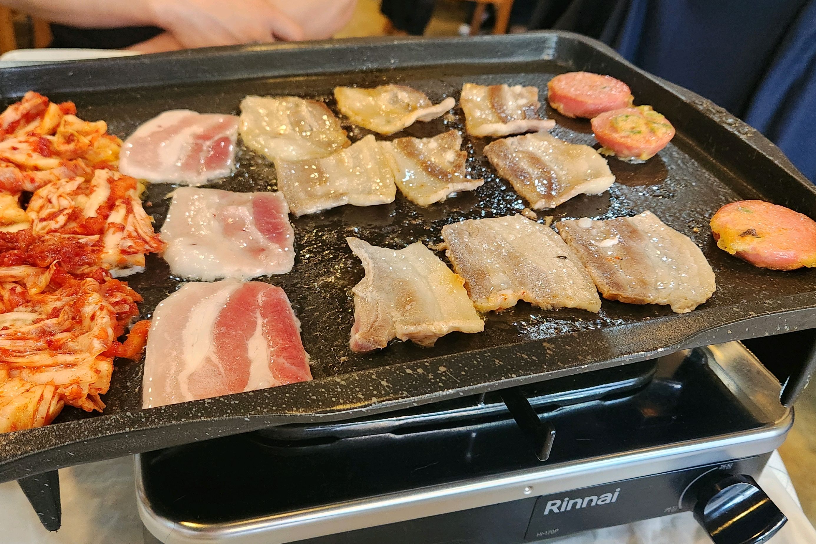 신랑생일이라서 아이들과 외식하러 왔어요. 사장님도 친절하시고, 애들도 잘먹어주네요. - 불당동 맛집 불당냉삼