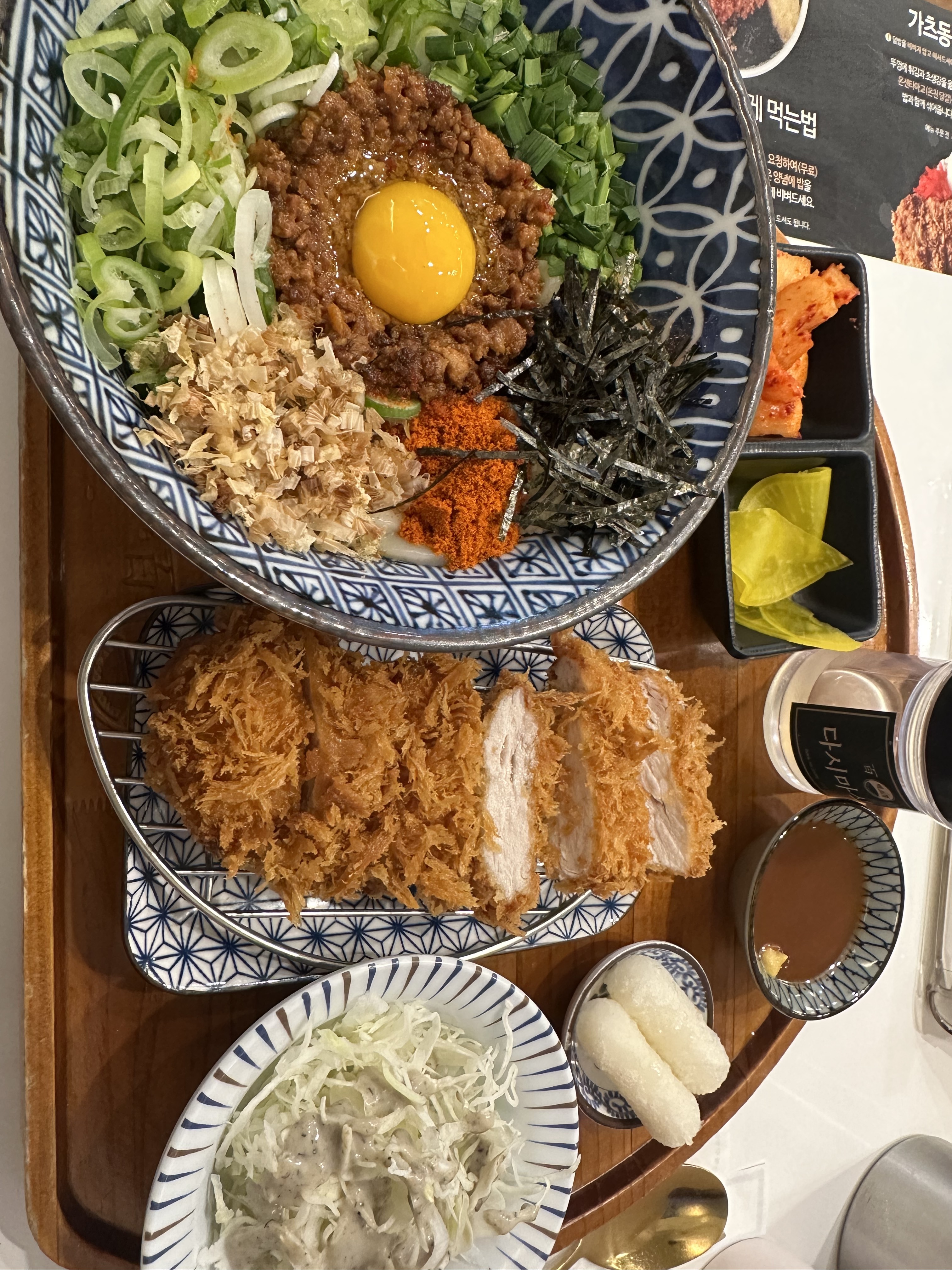 오랜만에 매장 방문해서 혼밥했어요 !! 매장이 청결하고 친절하셔서 백소정 매장중에 여기 지